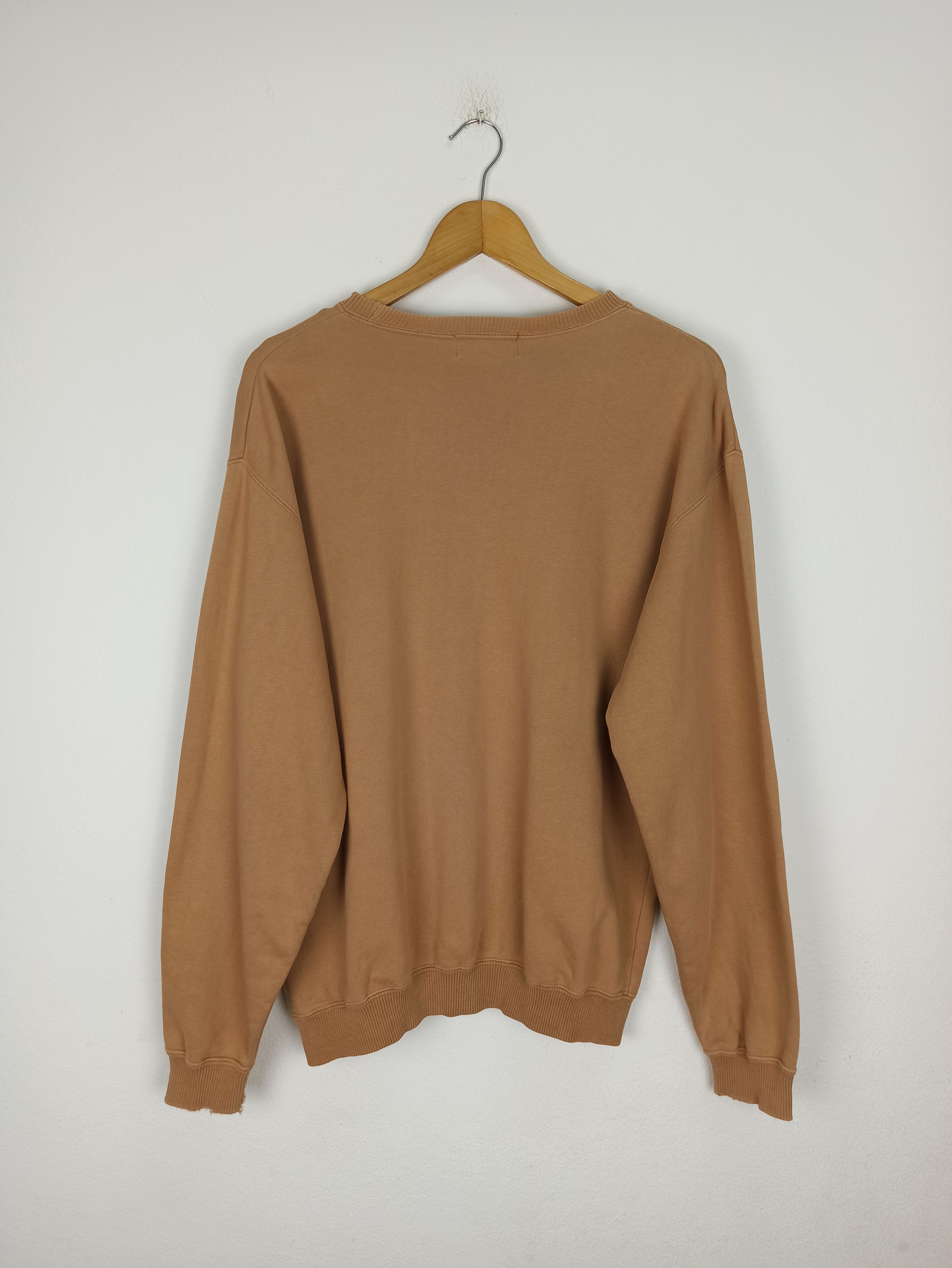 Beverly Hills Polo Club Rare🔥 Polo Club Sweatshirts Size L Brown Colour (c45) Size US L / EU 52-54 / 3 - 5 Thumbnail