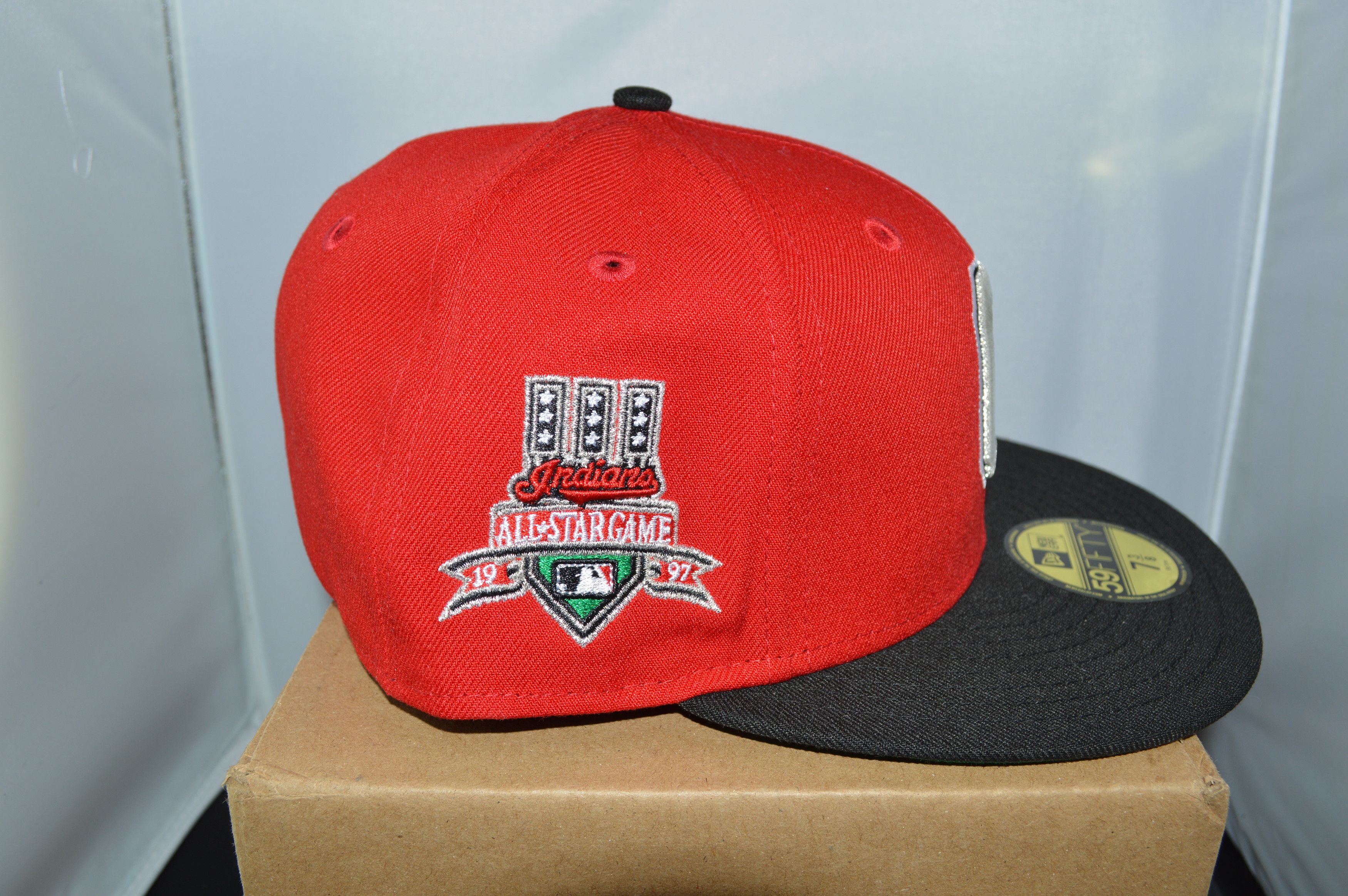 Hat Club × New Era 7 3/8 HatClub College X Over Cleveland Ohio State Size ONE SIZE - 2 Thumbnail