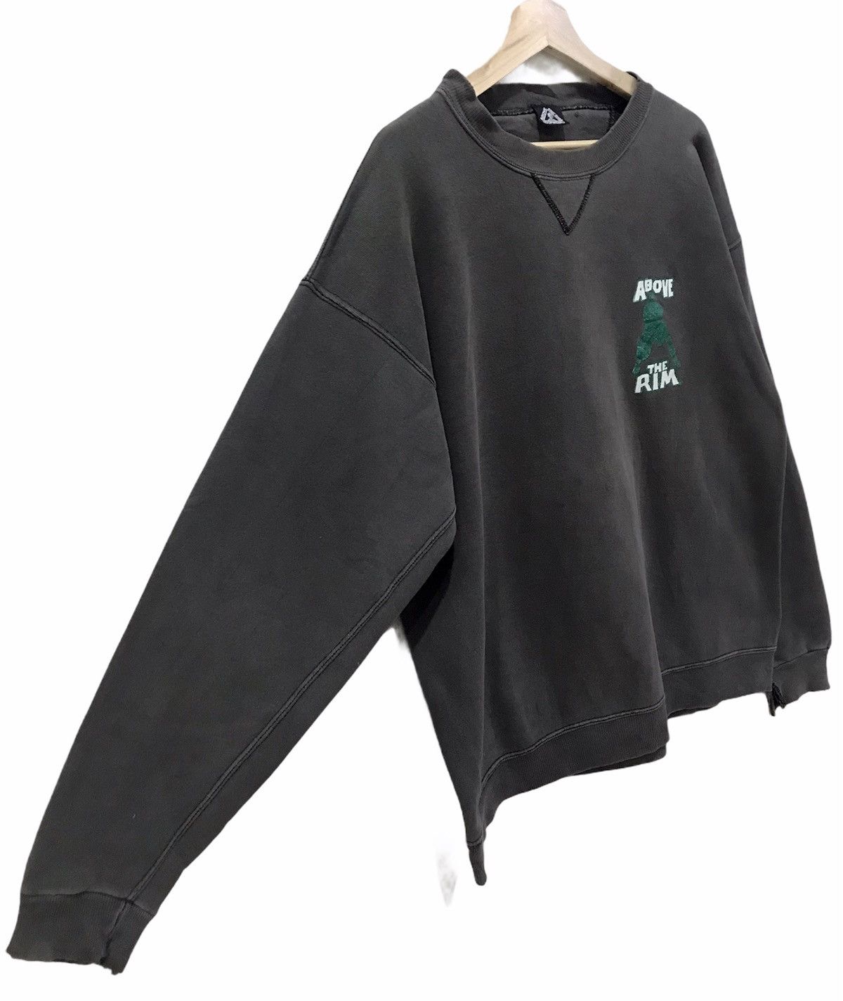 Above the Rim × Vintage RARE🔥VINTAGE 1994 Above The Rim Tupac Shakur Sweatshirt Size US M / EU 48-50 / 2 - 4 Thumbnail