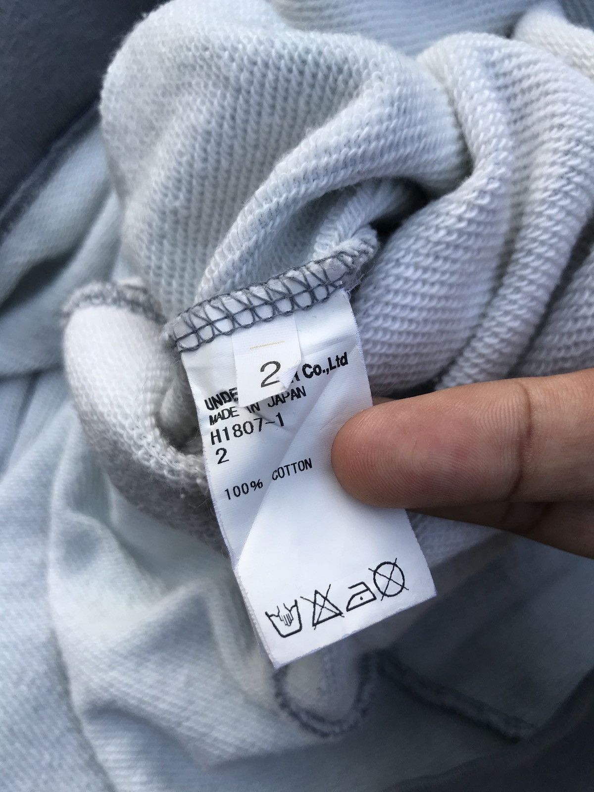 Undercover AW07 Undercover x Jun Takahashi MarbleCracking Alloverprint Size US M / EU 48-50 / 2 - 10 Thumbnail
