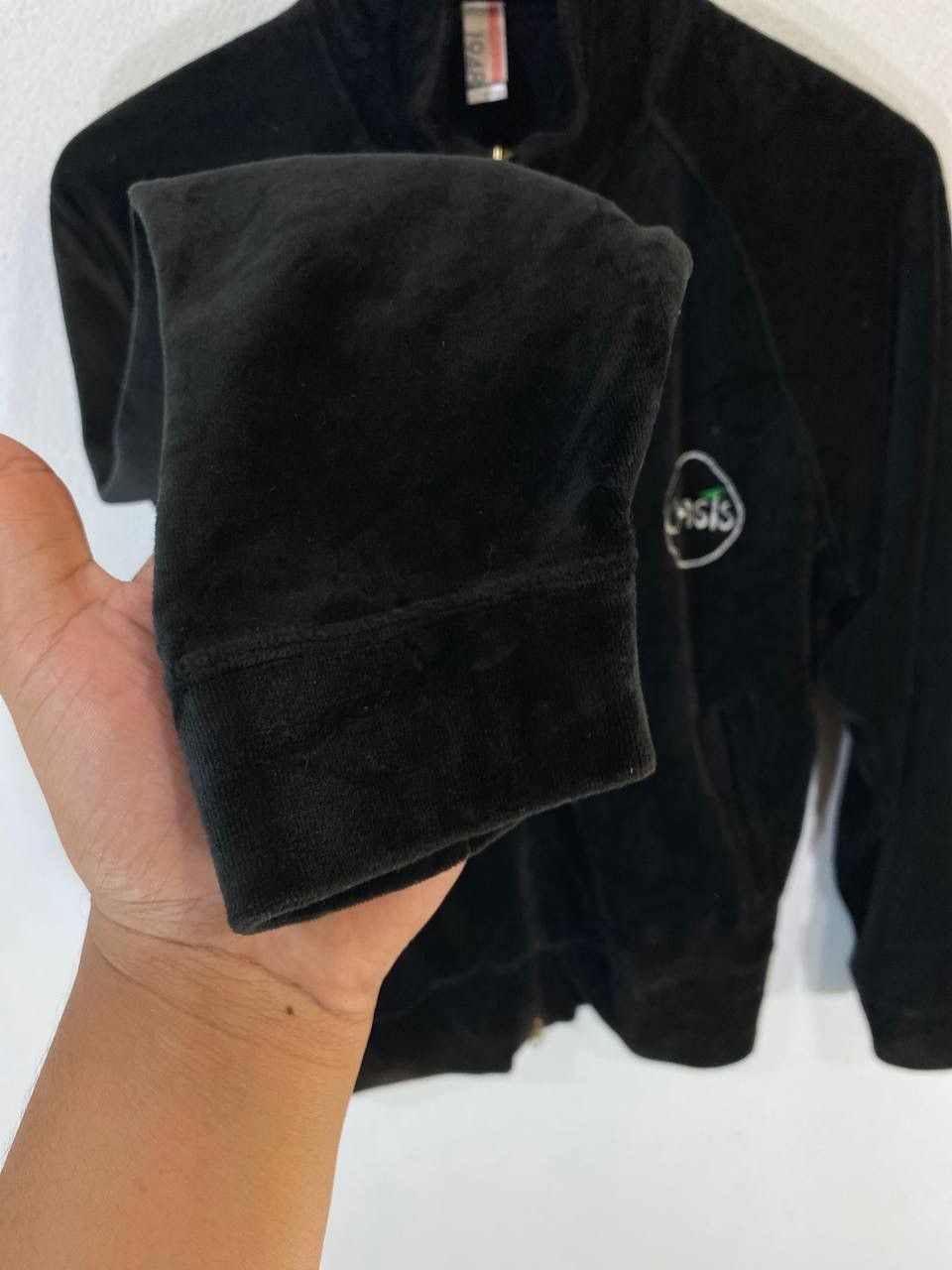 Band Tees Oasis Black Velvet Sweater Nice Design Size US S / EU 44-46 / 1 - 5 Thumbnail