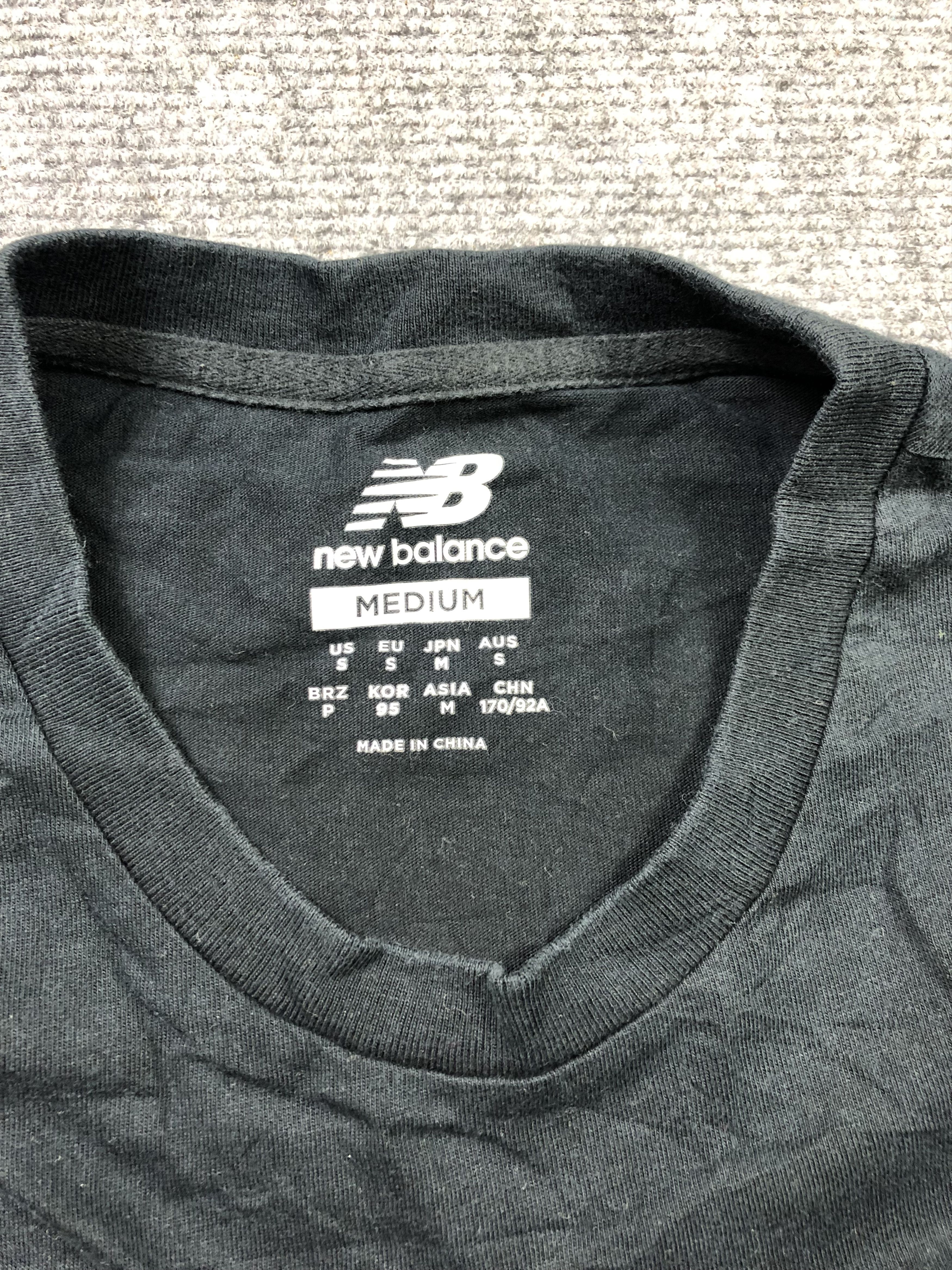 New Balance New Balance Tshirt Size US M / EU 48-50 / 2 - 3 Thumbnail