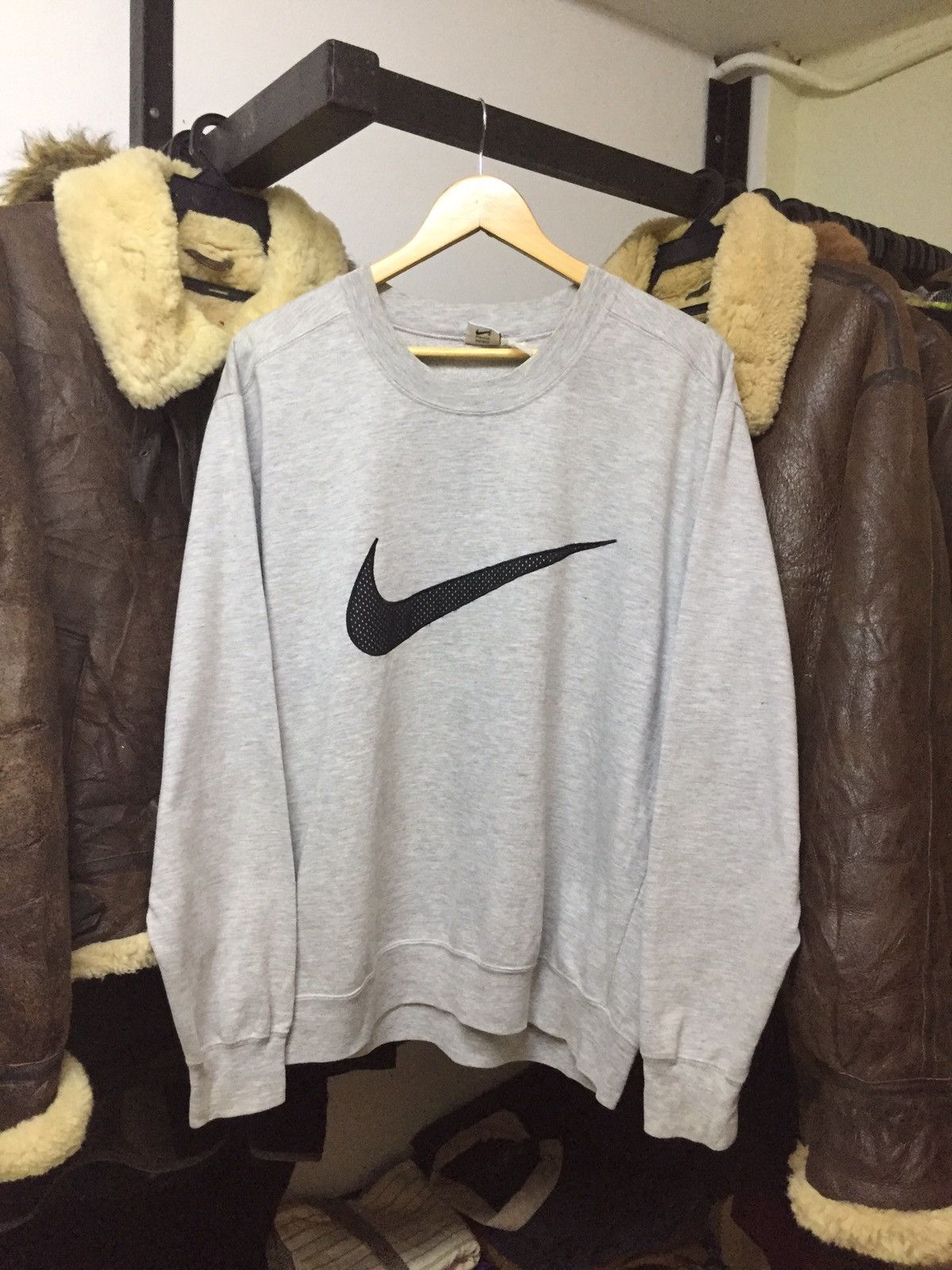 image of 90's Nike Center Embroidery Logo in White, Men's (Size Large)