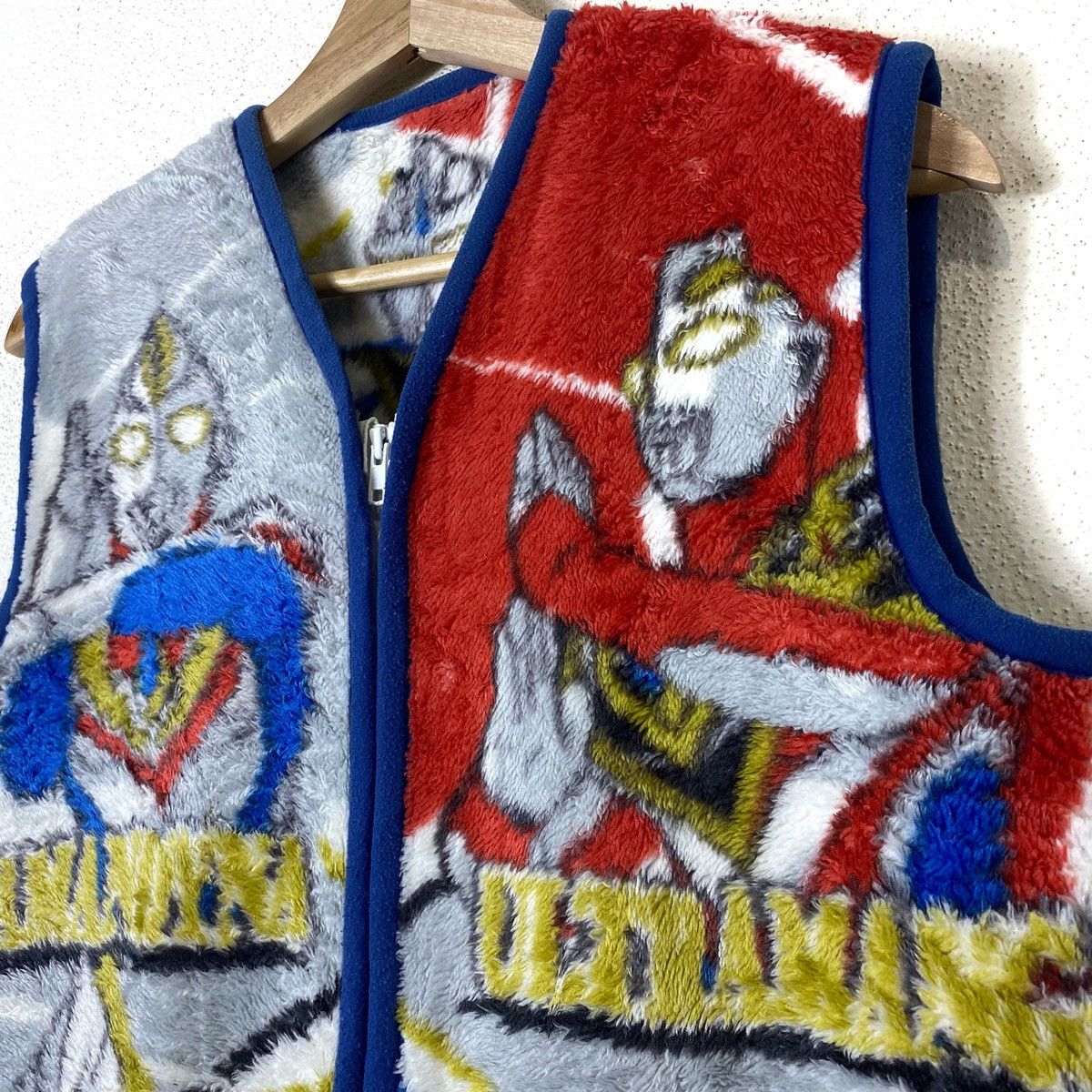 Cartoon Network Vintage ULTRAMAN full print Fleece Sweater Vest Japan Size US M / EU 48-50 / 2 - 5 Thumbnail