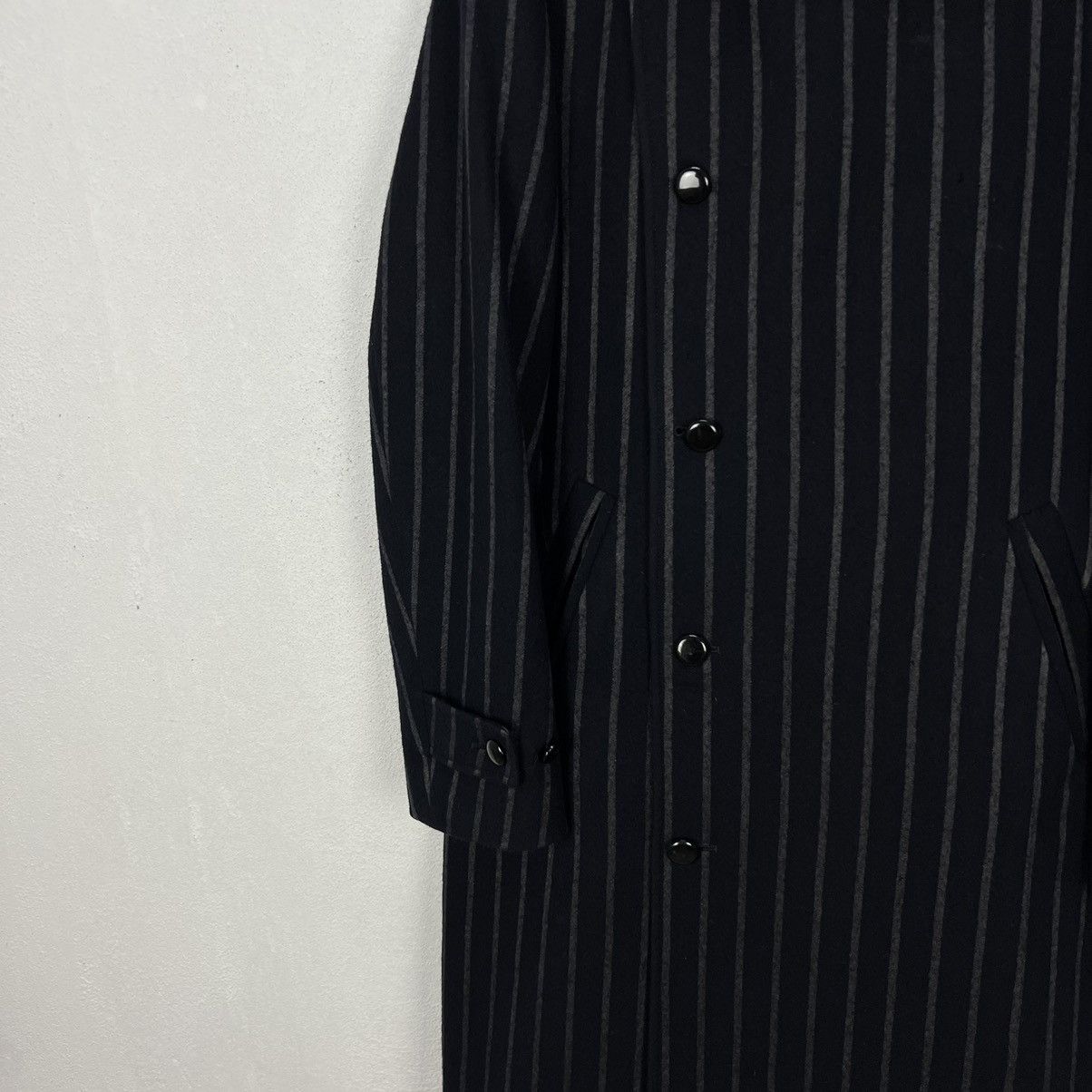 Yohji Yamamoto 🔥YOHJI YAMAMOTO AAR STRIPES DOWN OVERCOATS Size US L / EU 52-54 / 3 - 4 Thumbnail