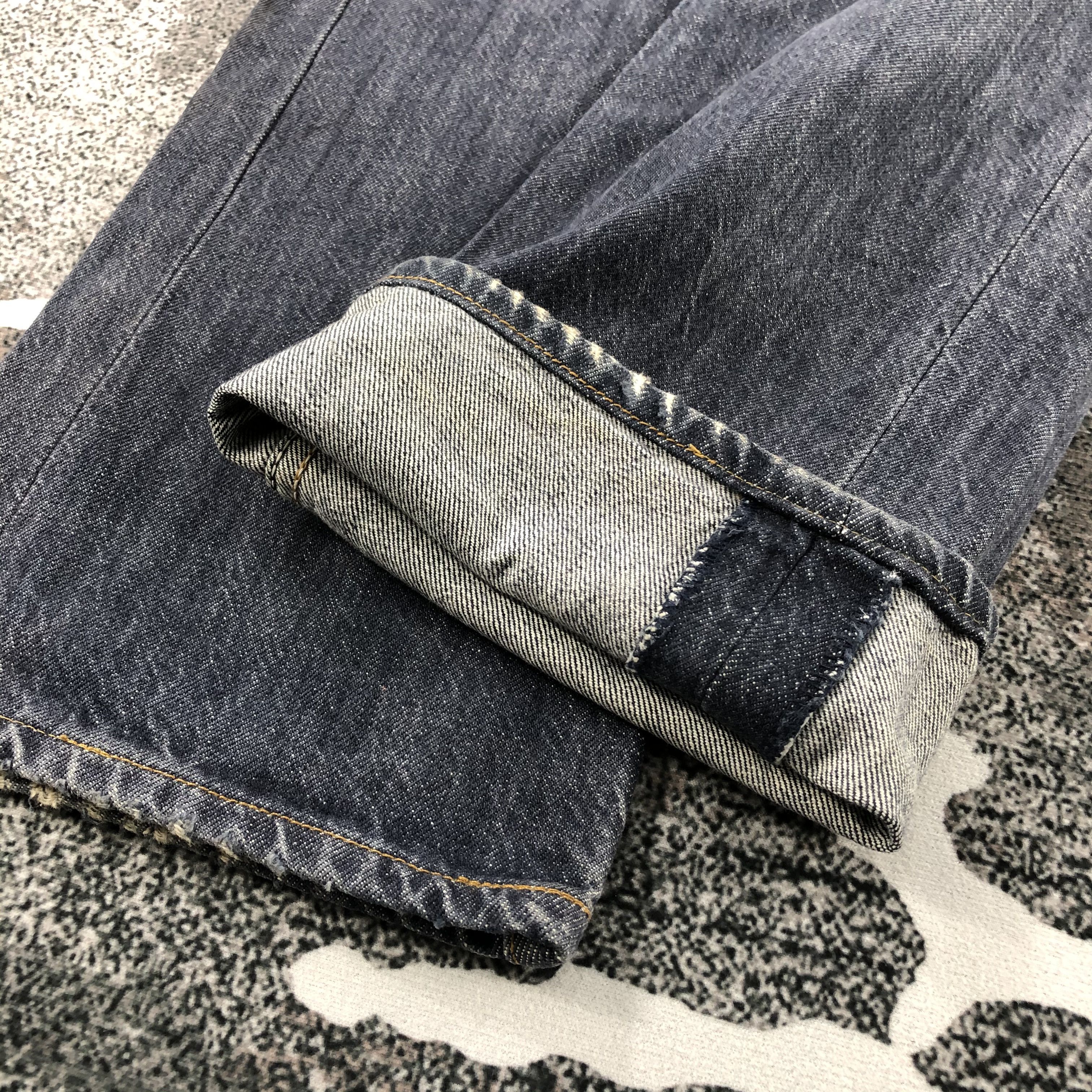 Levi's Vintage Levis 501 Jeans Blue Wash Levi's Distressed Denim Size US 33 - 6 Thumbnail