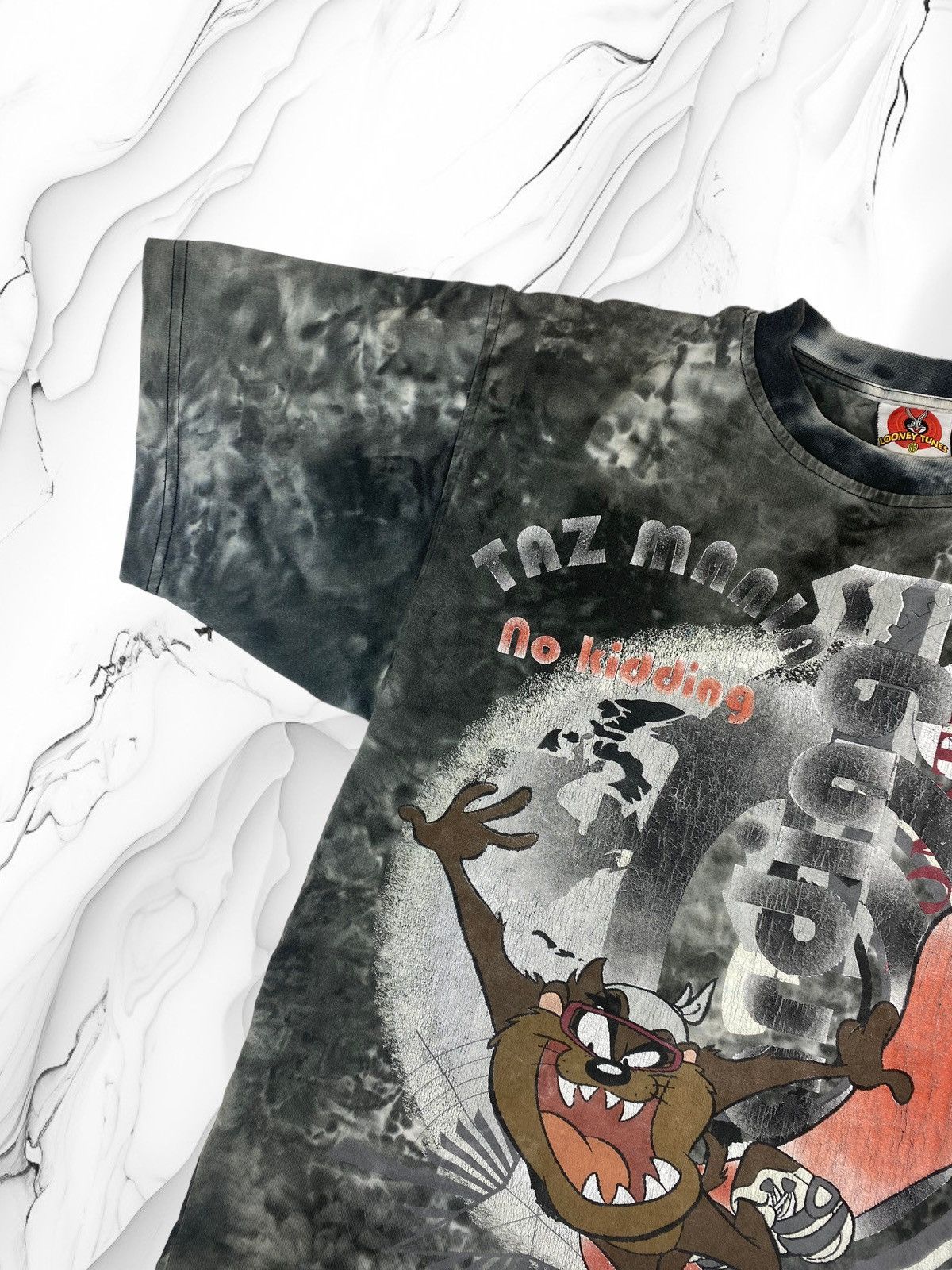 Vintage × Warner Bros Vintage Warner Bros Looney Tunes Taz Mania T Shirt Size S Size US S / EU 44-46 / 1 - 4 Thumbnail
