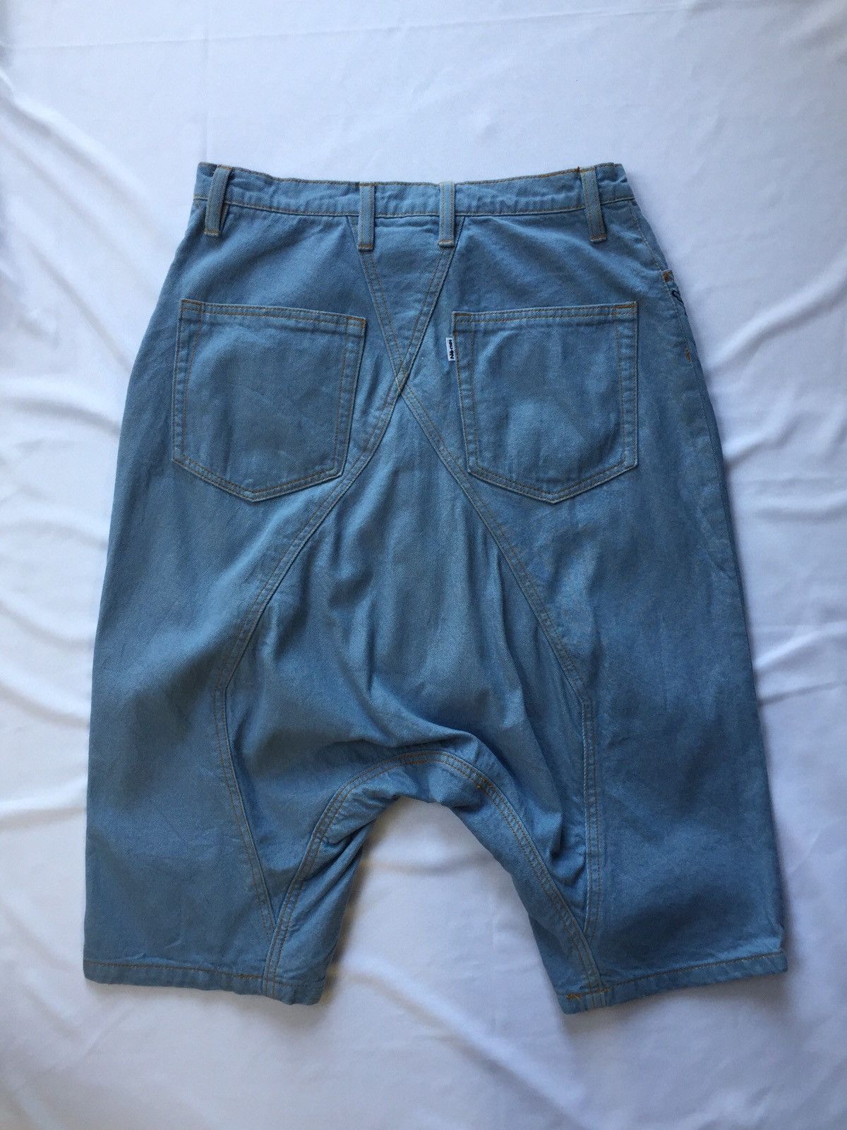 Issey Miyake ISSEY MIYAKE HIGH WAIST SHORTPANTS Size US 31 - 8 Thumbnail