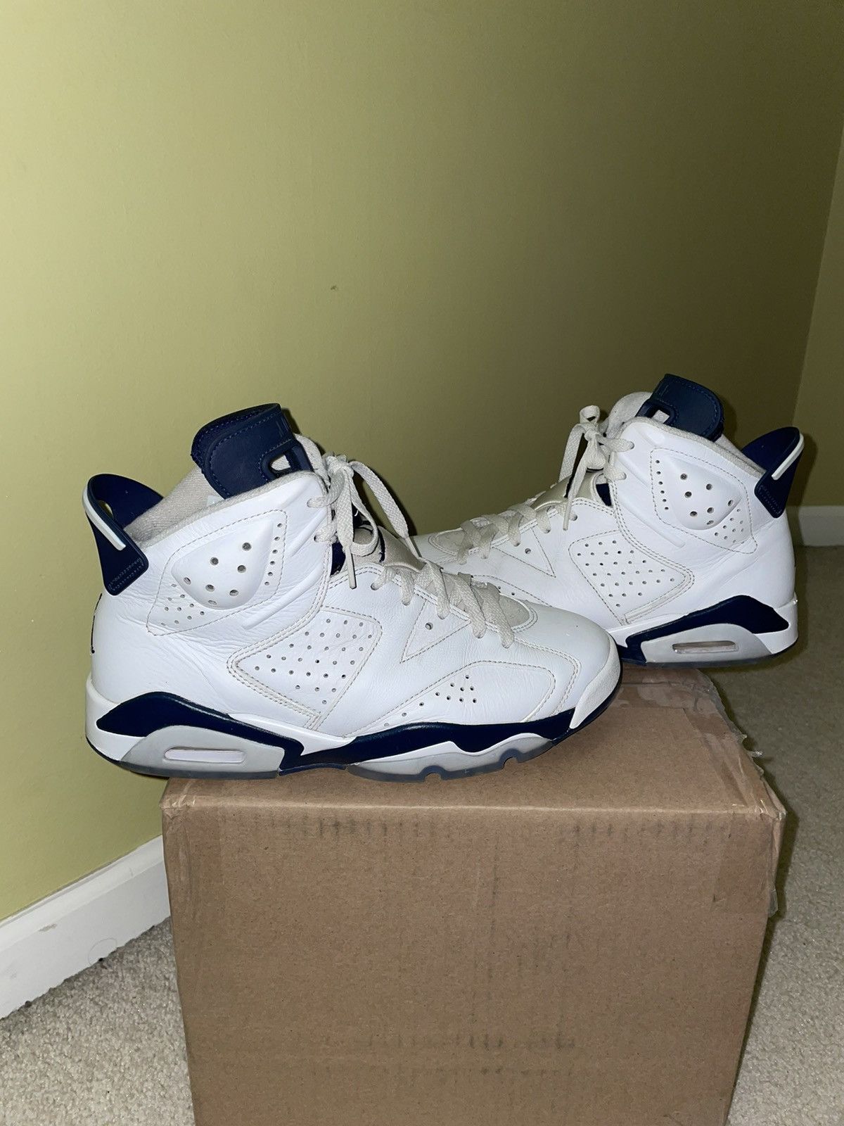 aj 6 midnight navy