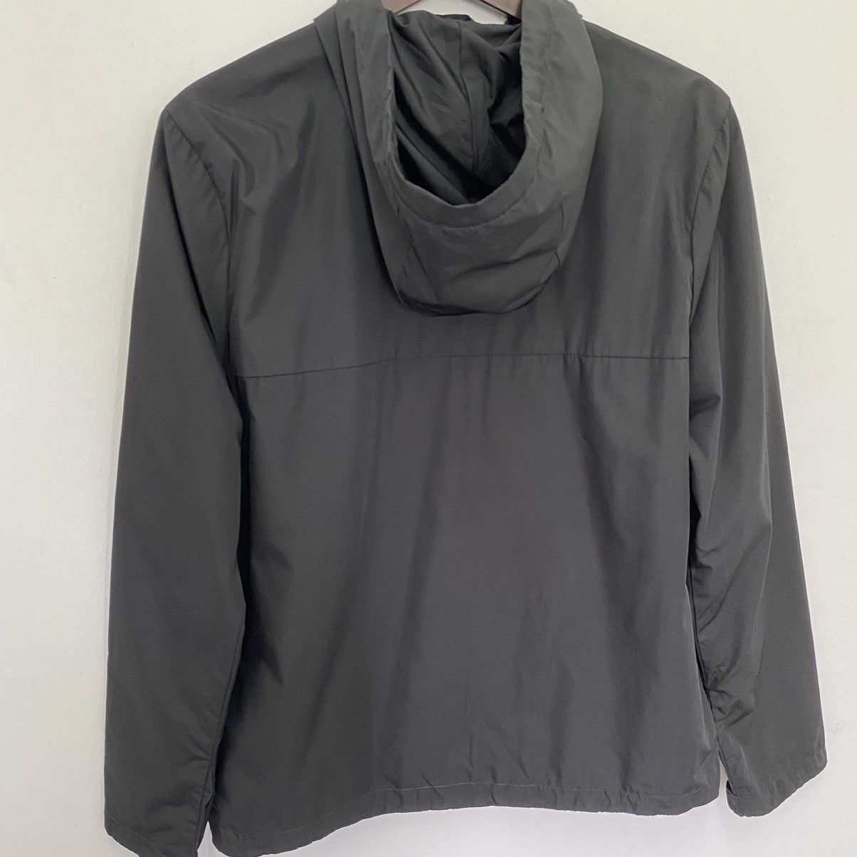 Japanese Brand Vintage Nixon Zip up Jacket Raincoat Size US L / EU 52-54 / 3 - 7 Thumbnail