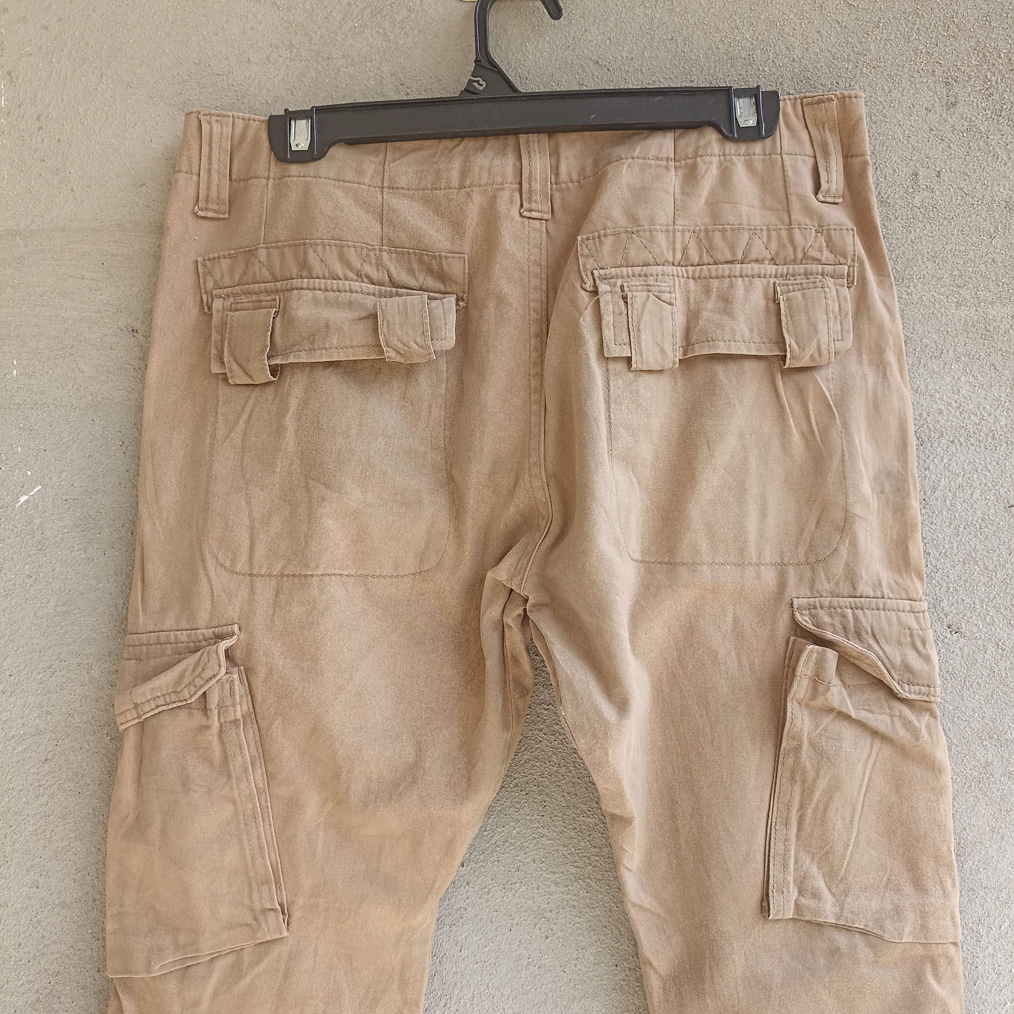 Japanese Brand Unlimited Ability Multipocket Cropped Cargopant Size US 31 - 11 Thumbnail