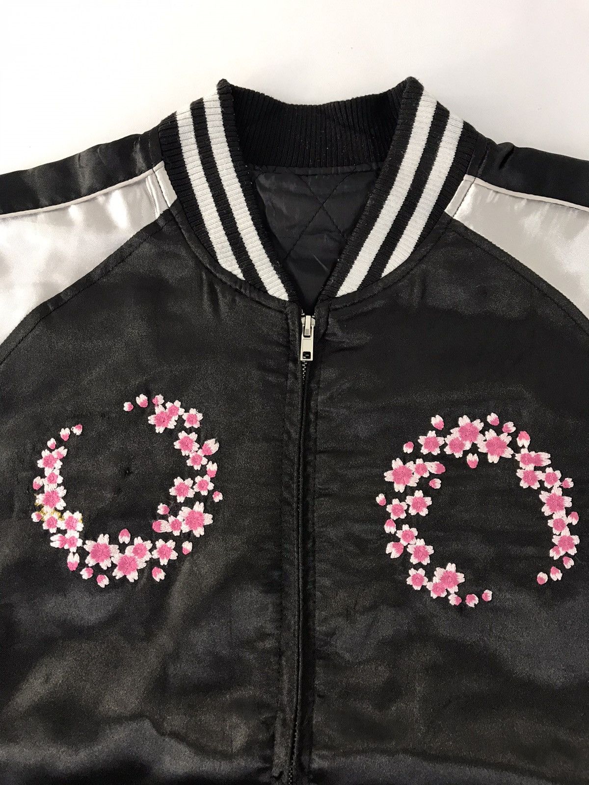 Japanese Brand Sukajan Souvenir Jacket Embroidery Floral Sakura Cherish Size US L / EU 52-54 / 3 - 5 Thumbnail