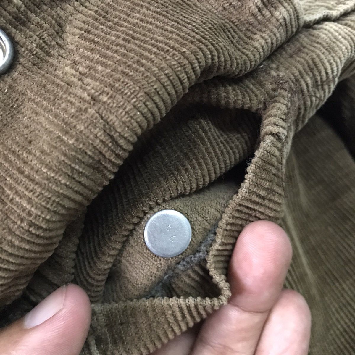 Levi's Steals Vtg Levis Corduroy Sherpa Trucker Jacket Button No52 Size US L / EU 52-54 / 3 - 22 Thumbnail