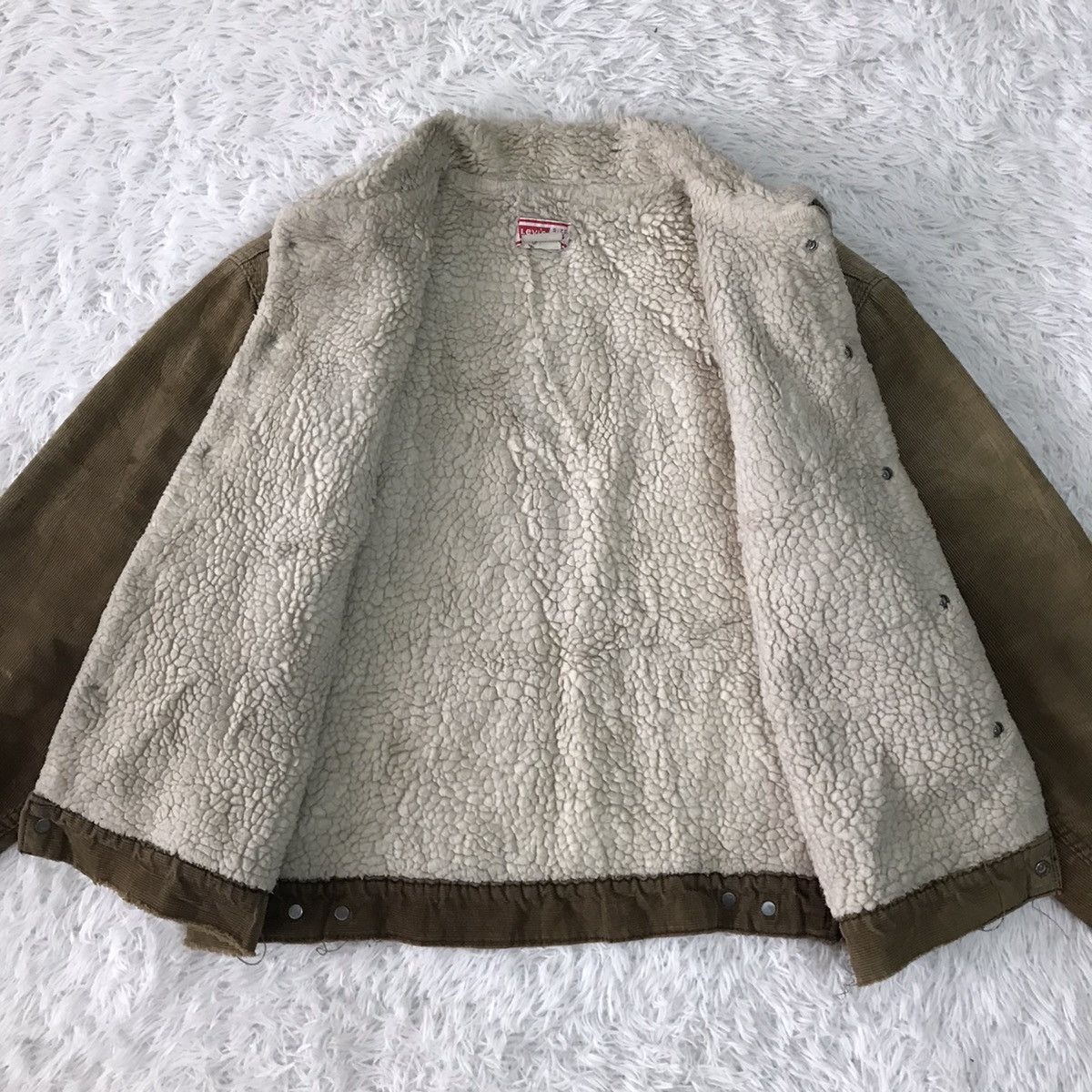 Levi's Steals Vtg Levis Corduroy Sherpa Trucker Jacket Button No52 Size US L / EU 52-54 / 3 - 19 Thumbnail
