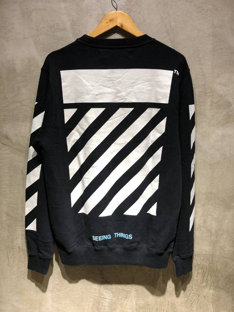 Off-White Off-White Caravaggio Diagonal Long sleeves Size US L / EU 52-54 / 3 - 2 Thumbnail