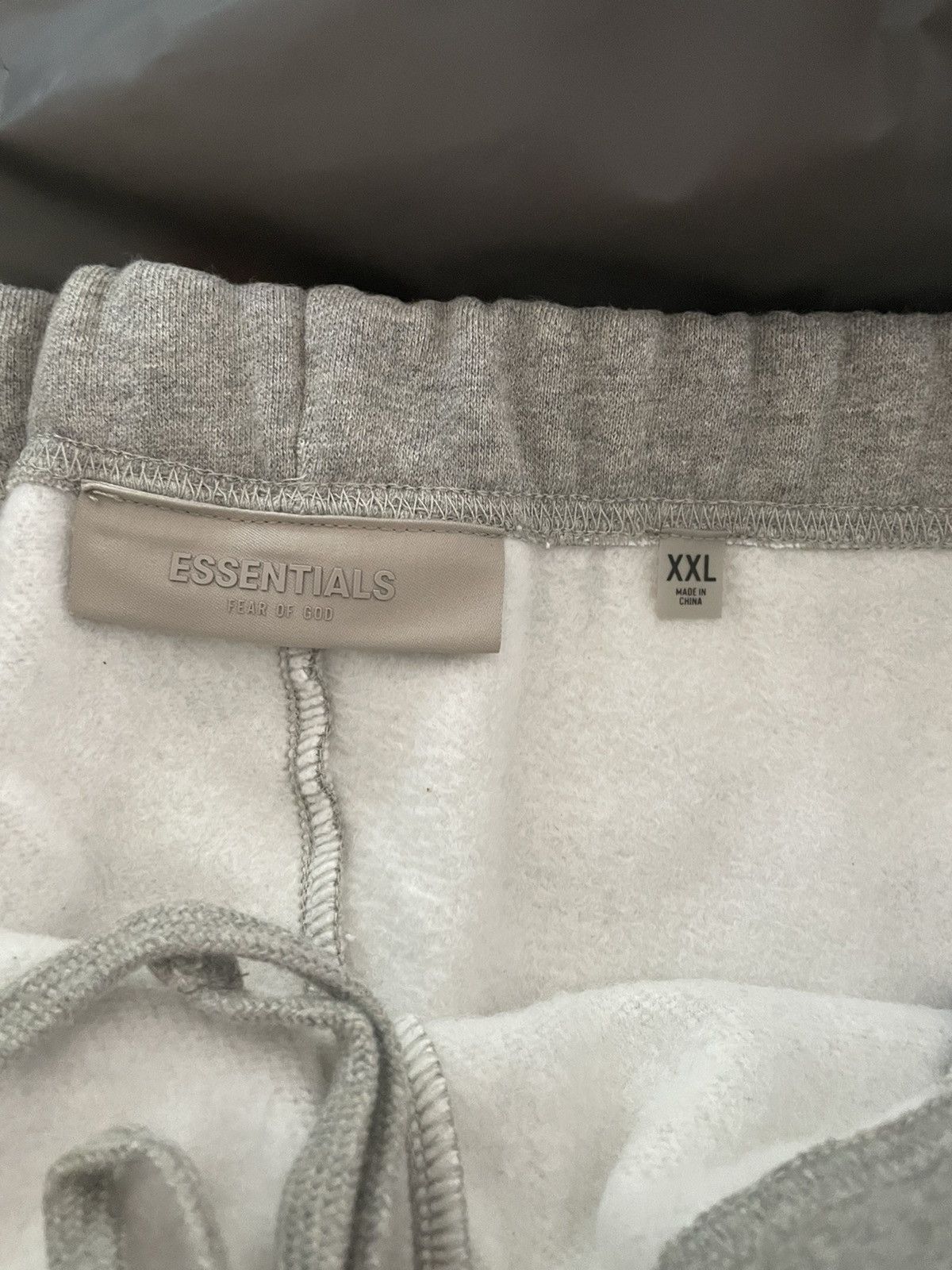 Fear of God × Vintage Fear of God Essentials 1977 Dark Oatmeal Shorts Size US 38 / EU 54 - 2 Thumbnail