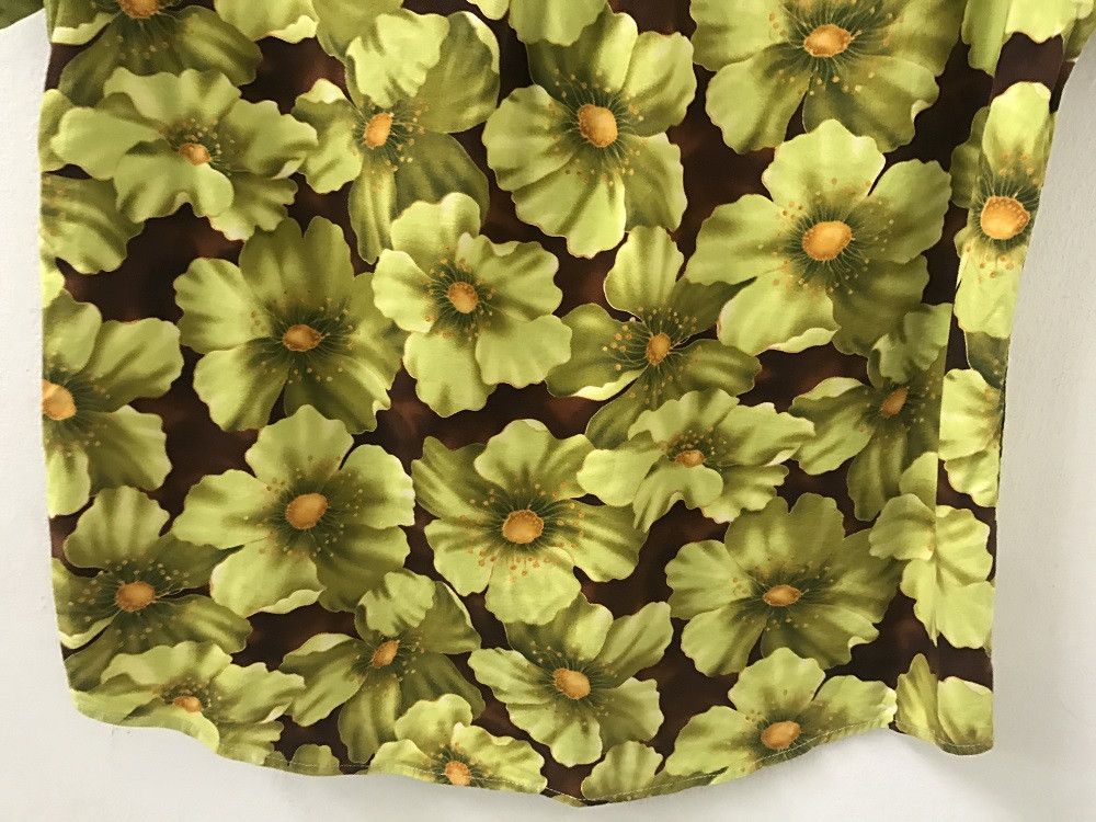 Nepenthes Nepenthes New York All Over Big Flower Button Shirt Size US M / EU 48-50 / 2 - 10 Thumbnail