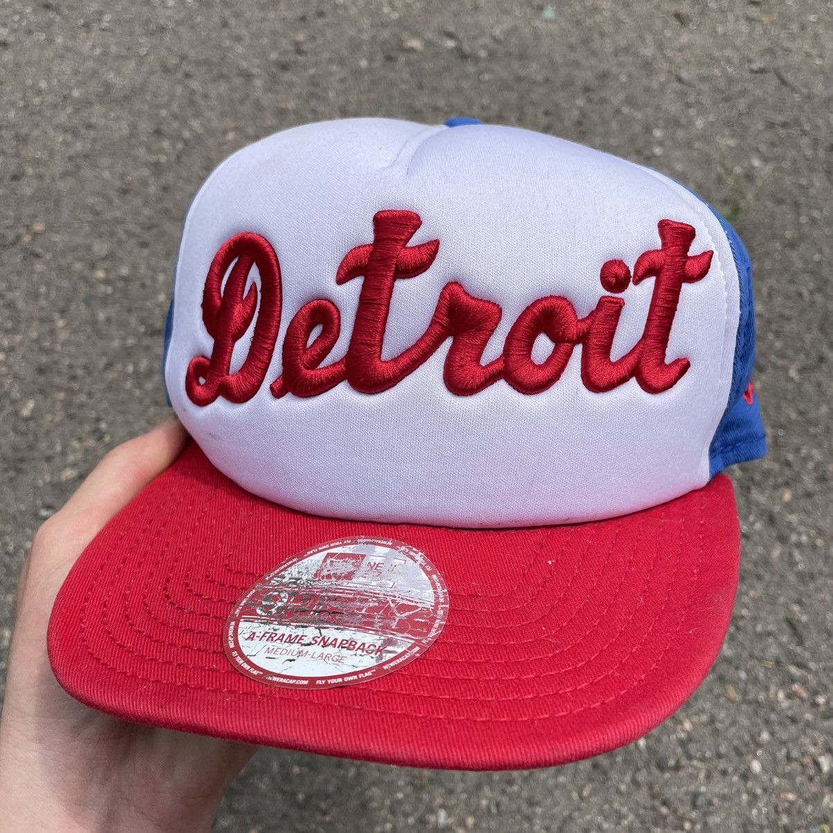 Vintage Vintage 90s Detroit Trucker Cap Hat Streetwear Americana OS Size ONE SIZE - 3 Thumbnail