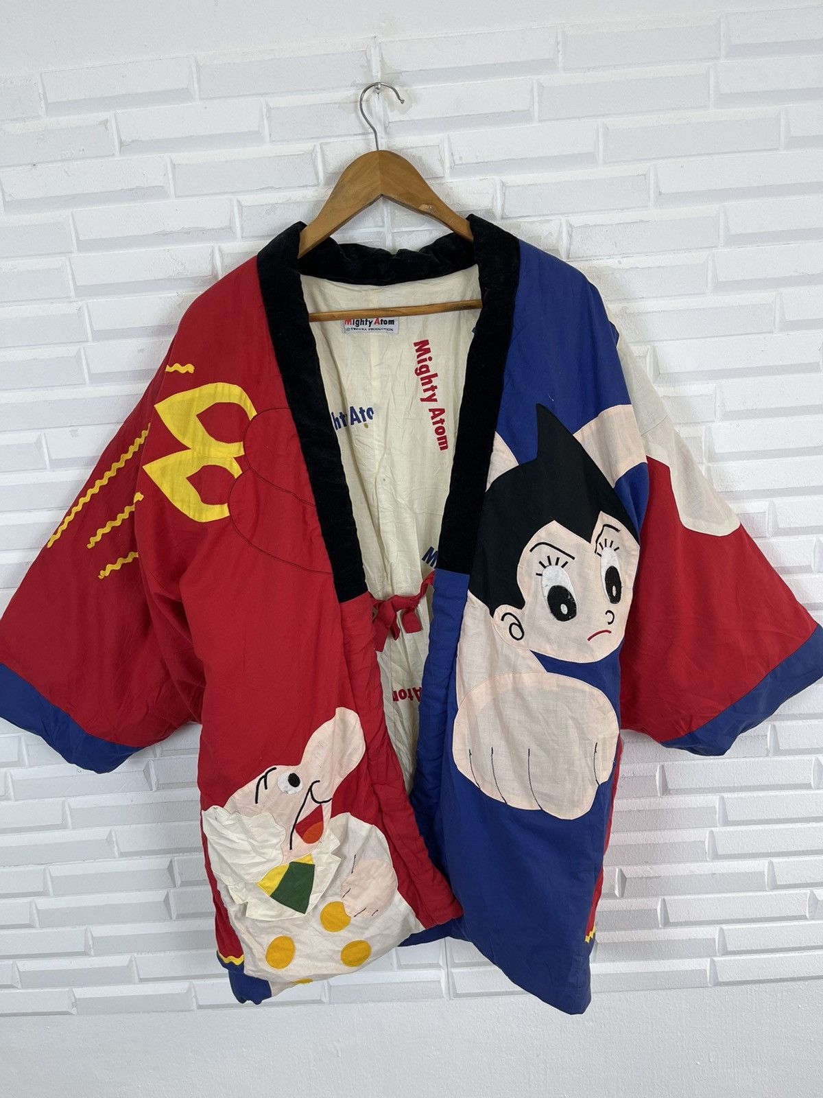 Cartoon Network ❌DELETE TODAY🔥BEST OUTFIT TO WEAR WITH ASTRO BOY RED SHOES Size US M / EU 48-50 / 2 - 5 Thumbnail