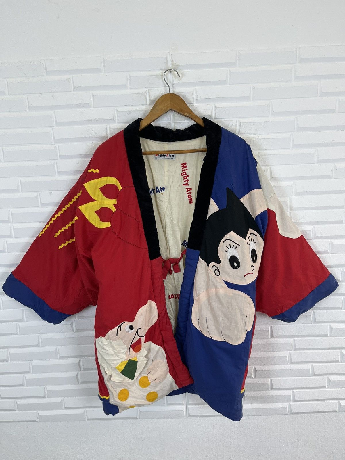 Cartoon Network ❌DELETE TODAY🔥BEST OUTFIT TO WEAR WITH ASTRO BOY RED SHOES Size US M / EU 48-50 / 2 - 3 Thumbnail