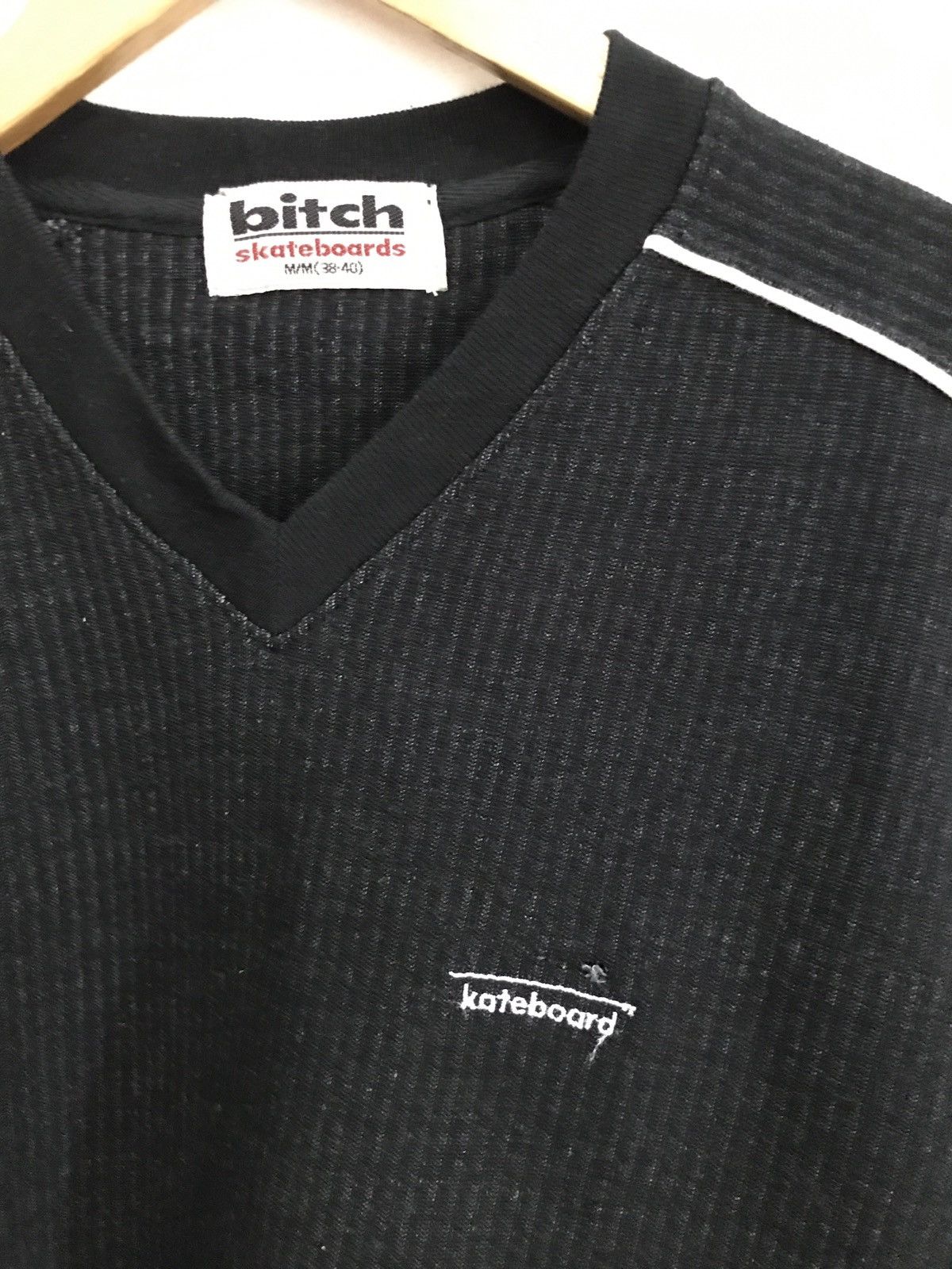 Vintage × Welcome Skateboards Vintage Bitch Skateboards Crewneck Sweatshirt Size US M / EU 48-50 / 2 - 2 Thumbnail