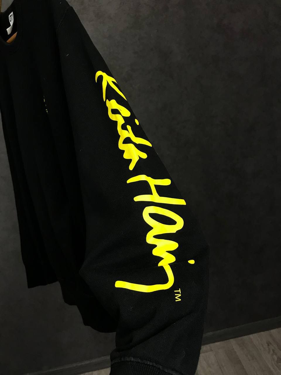 Designer Keith Haring x Uniqlo streetwear designer sweatshirt Size US M / EU 48-50 / 2 - 4 Thumbnail