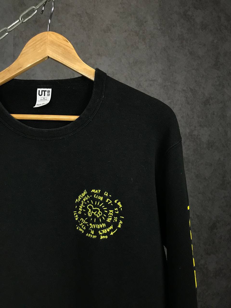Designer Keith Haring x Uniqlo streetwear designer sweatshirt Size US M / EU 48-50 / 2 - 2 Thumbnail