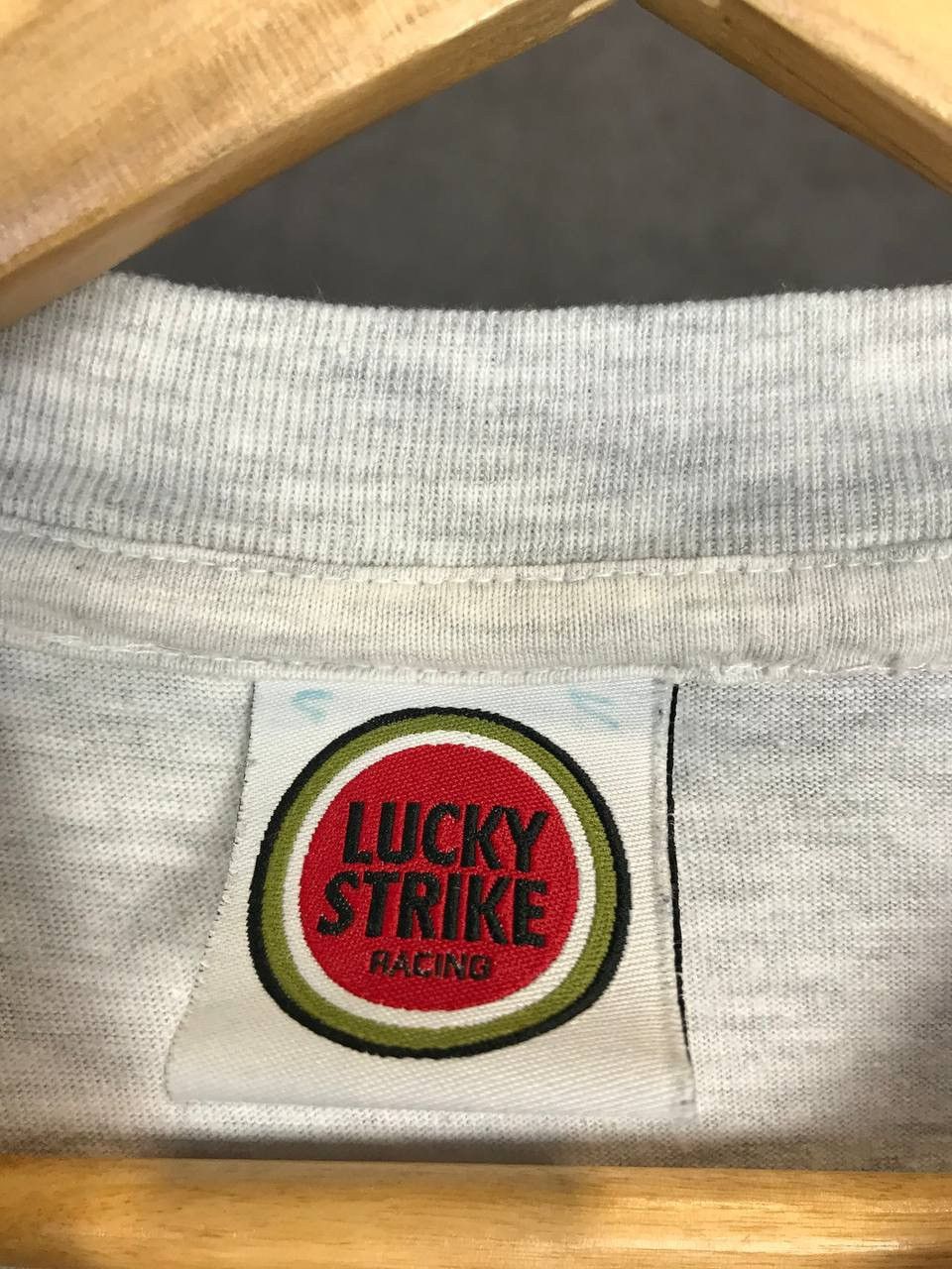 Vintage Lucky Strike racing American vintage overprinted tee Size US L / EU 52-54 / 3 - 3 Thumbnail