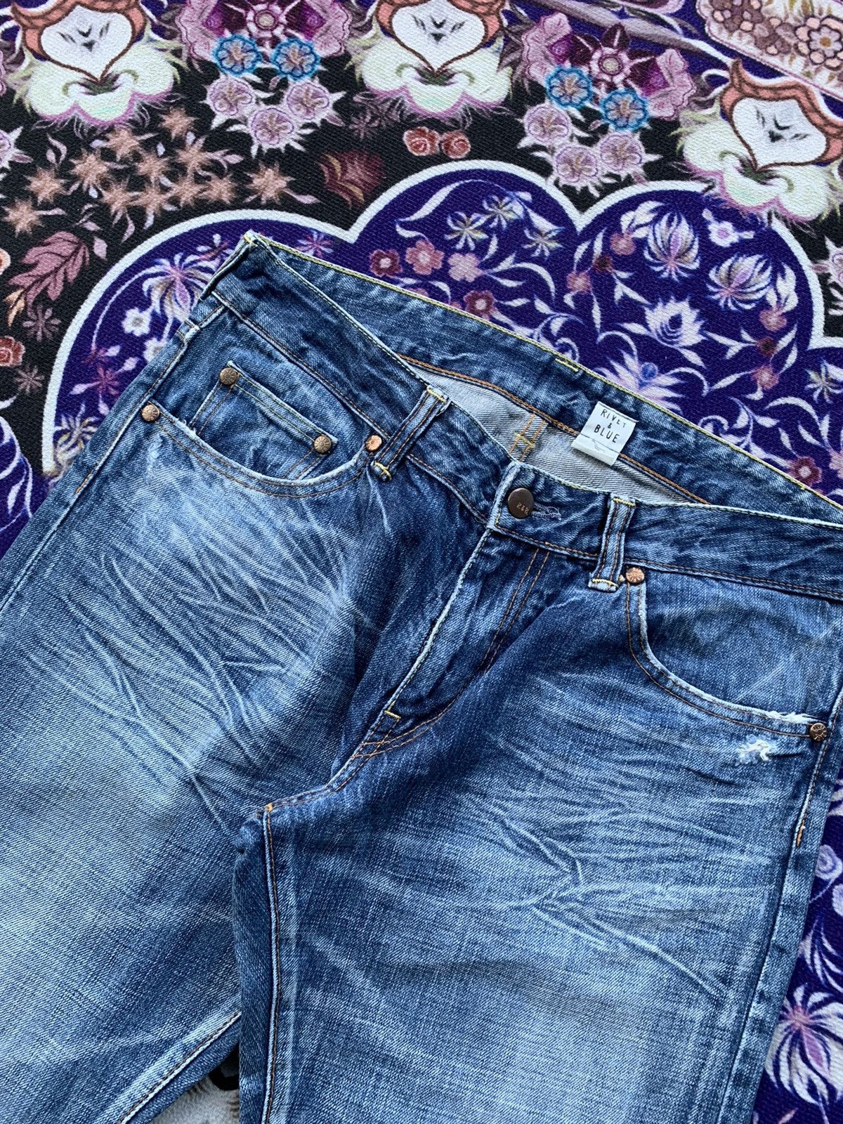 Japanese Brand Japan Rivet & Blue Flare Distressed Denim Size US 33 - 5 Thumbnail