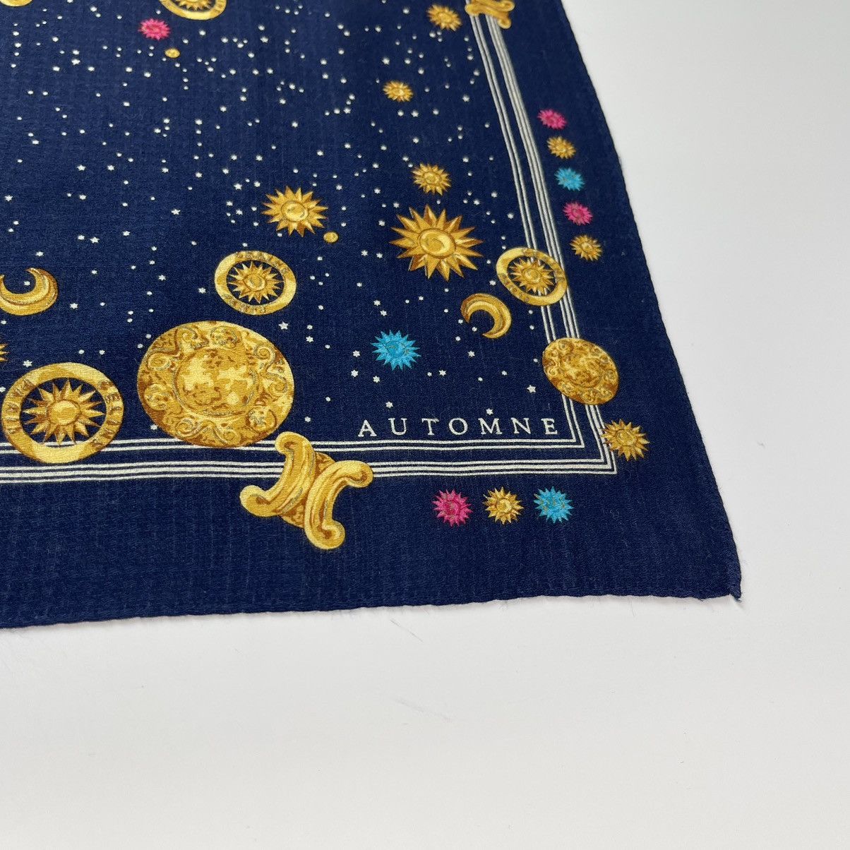 Celine CELINE BANDANA HANDKERCHIEF NECKERCHIEF TURBAN HEADBAND Size ONE SIZE - 5 Thumbnail