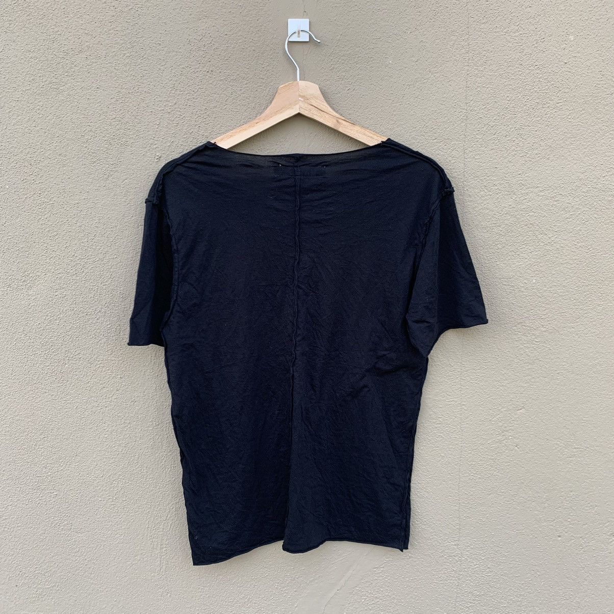 Katharine Hamnett London Katharine Hamnett London Cut Sewn Distressed Tshirt Size US M / EU 48-50 / 2 - 6 Thumbnail