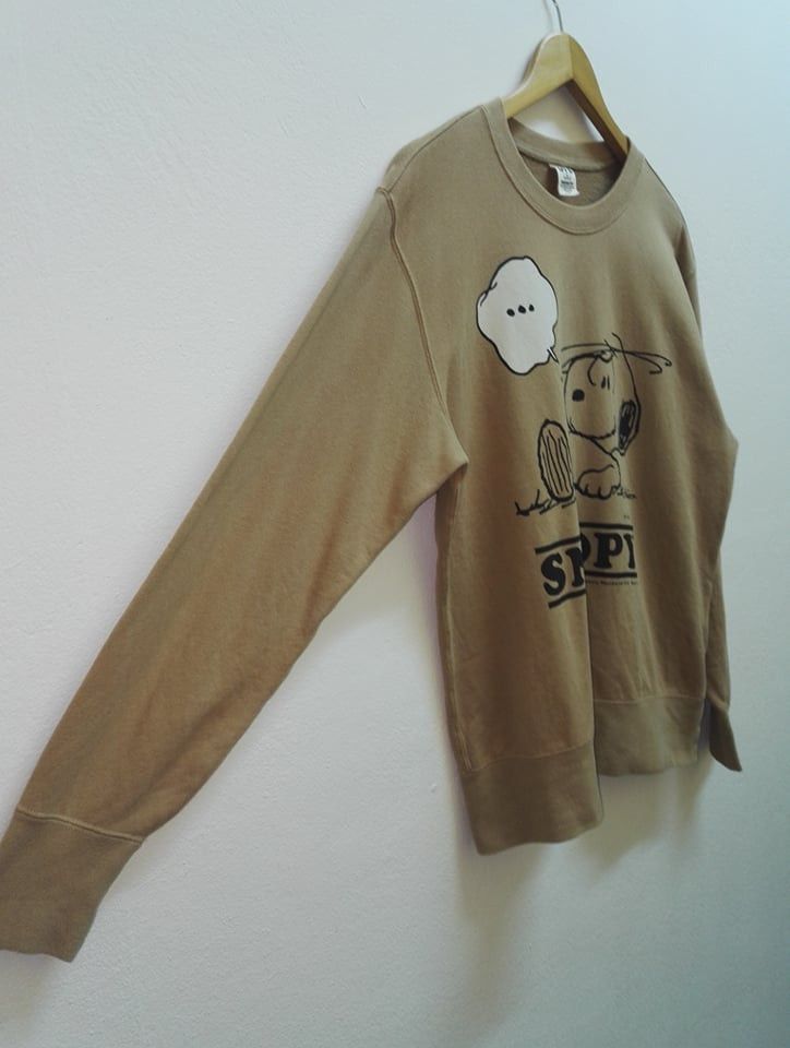 Peanuts × Uniqlo Uniqlo Peanuts Snoopy sweatshrit (c21) Size US M / EU 48-50 / 2 - 3 Thumbnail