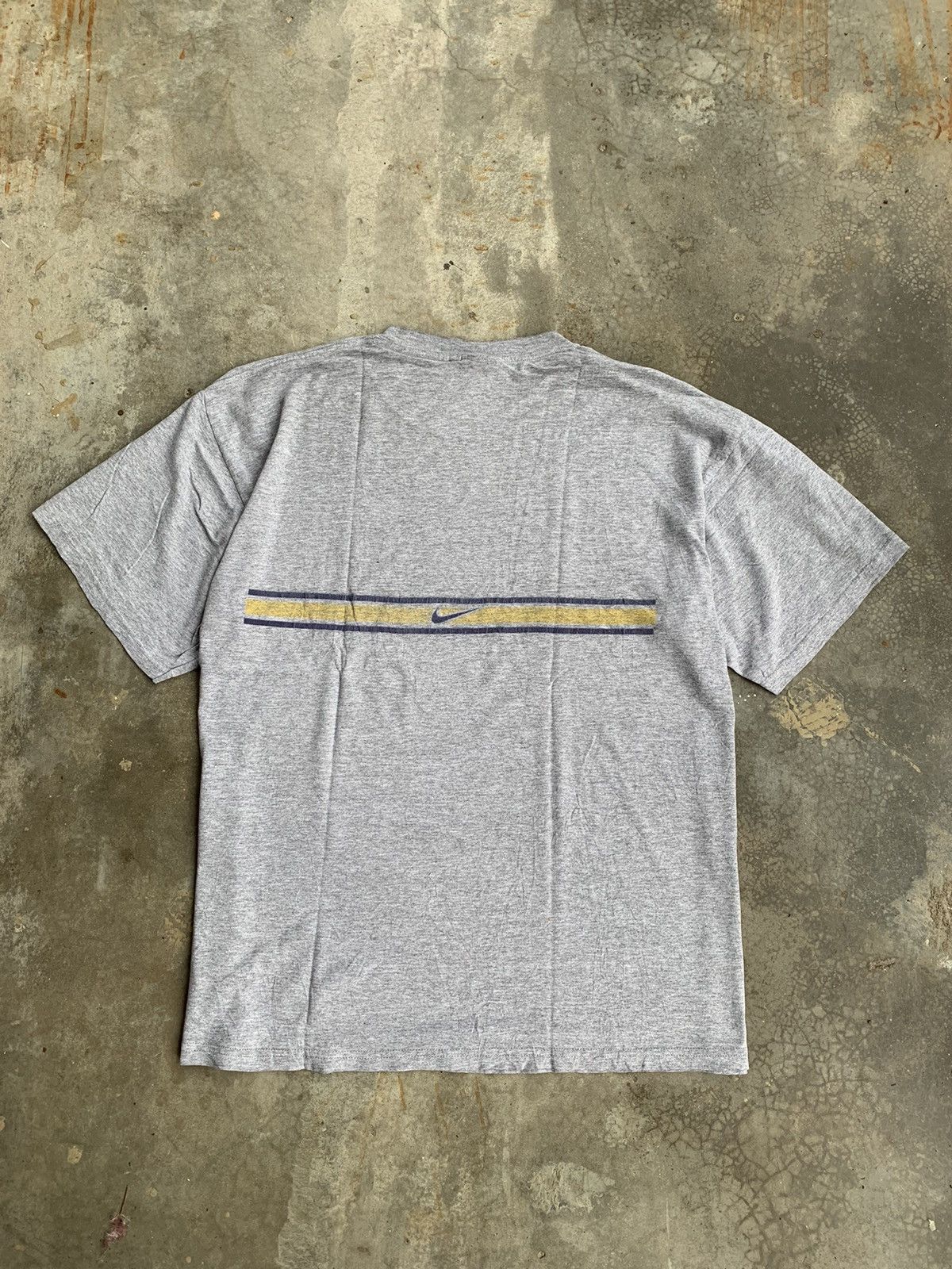 Nike Vintage 90s Nike Swoosh Just do It Tshirt Size US XL / EU 56 / 4 - 1 Thumbnail