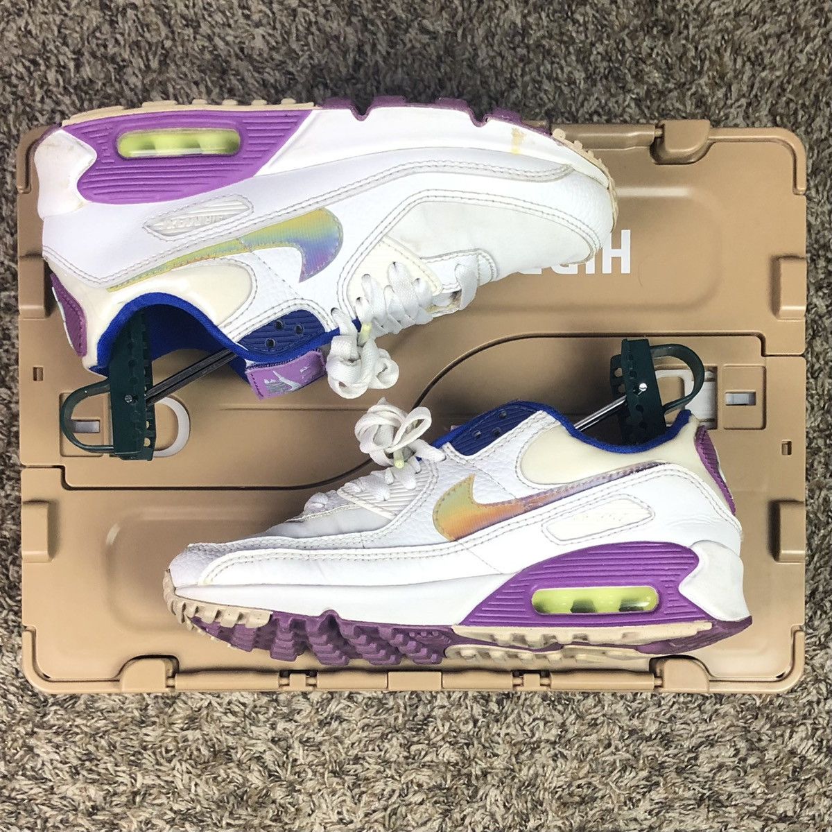 Nike Women’s Nike Air Max 90 SE EASTER Size 6 CJ0623-100 Size US 6 / IT 36 - 2 Thumbnail