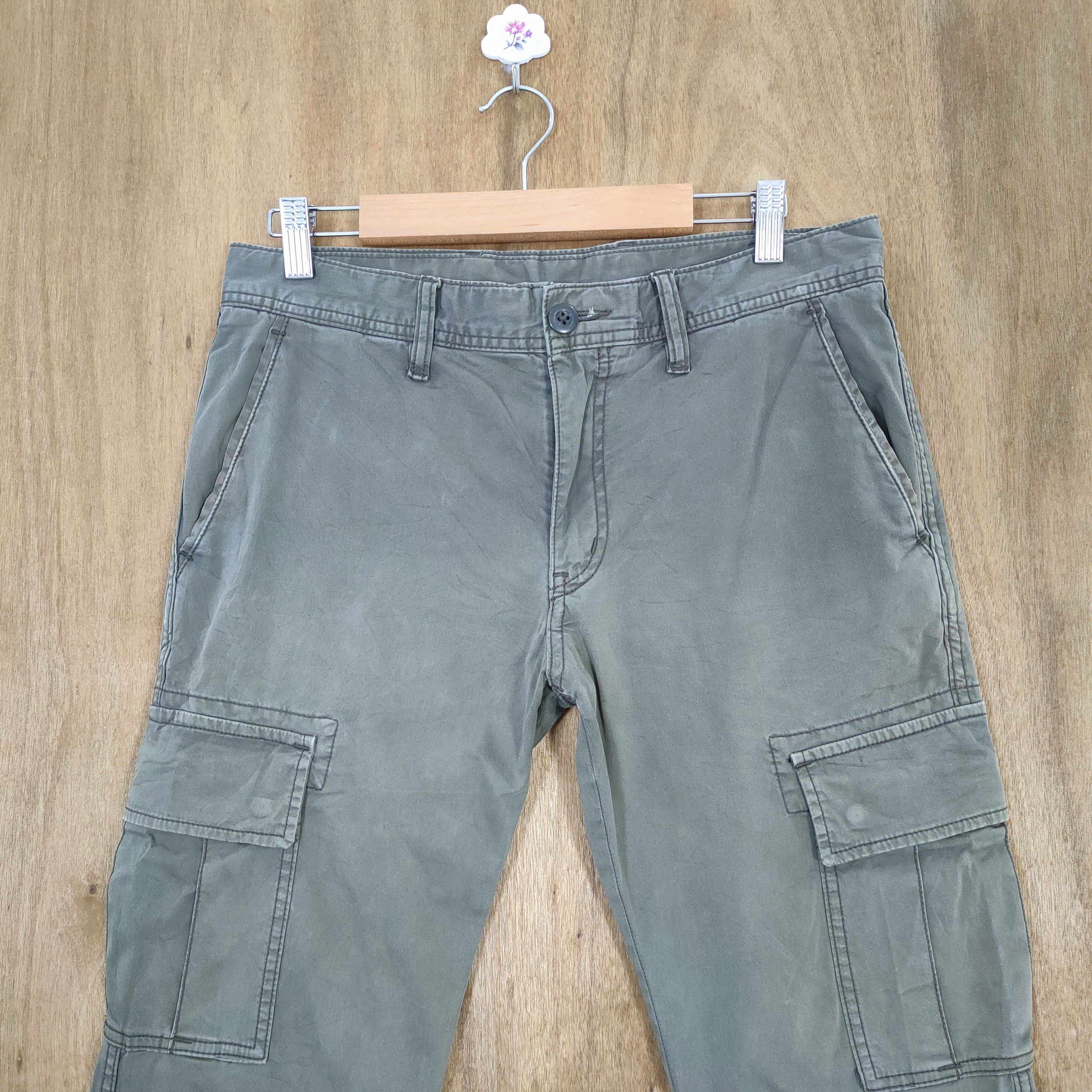 Japanese Brand VINTAGE JAPANESE BRAND FADED GREEN SKINNY CARGO PANTS Size US 30 / EU 46 - 2 Thumbnail