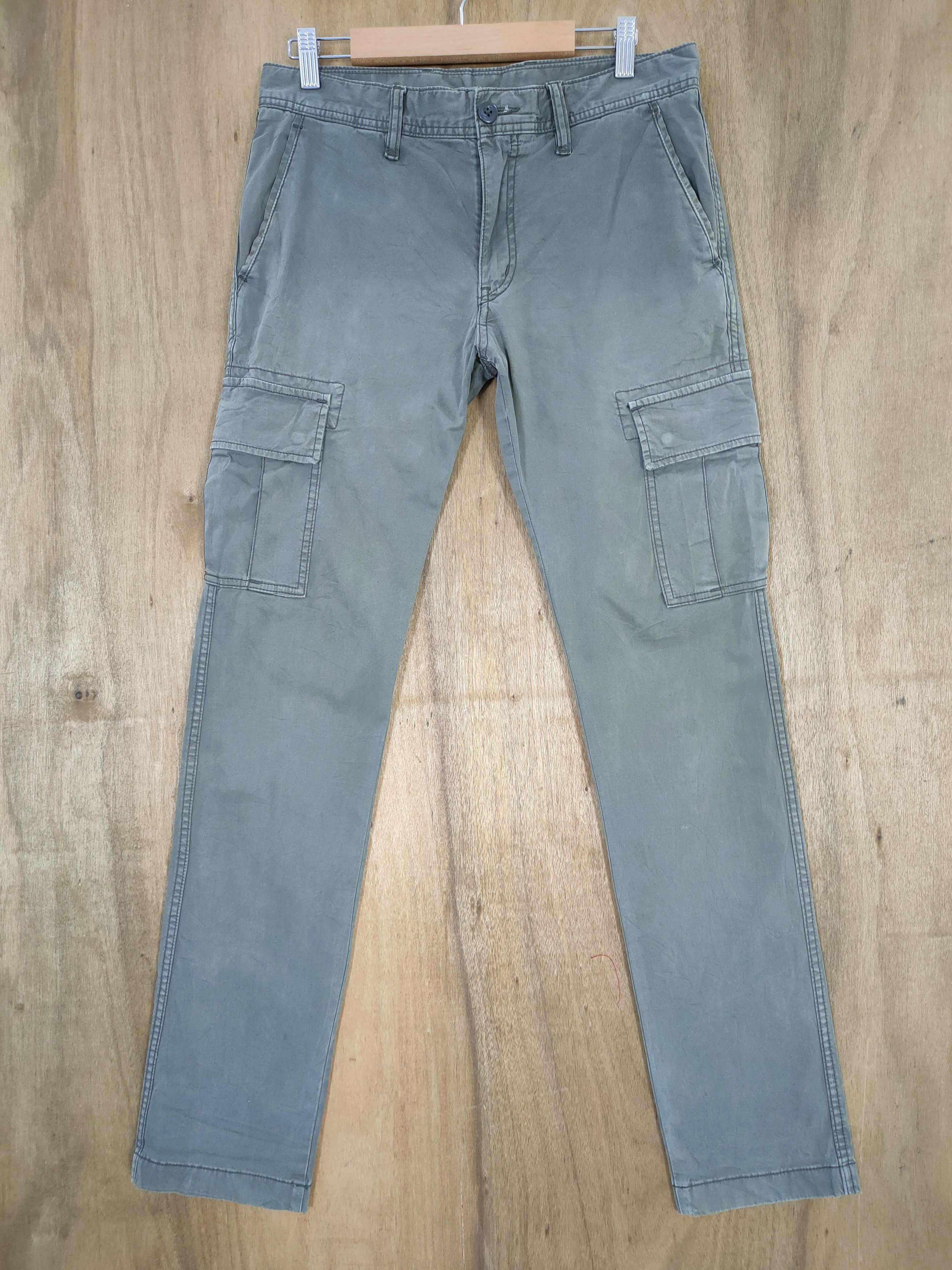 Japanese Brand VINTAGE JAPANESE BRAND FADED GREEN SKINNY CARGO PANTS Size US 30 / EU 46 - 1 Thumbnail