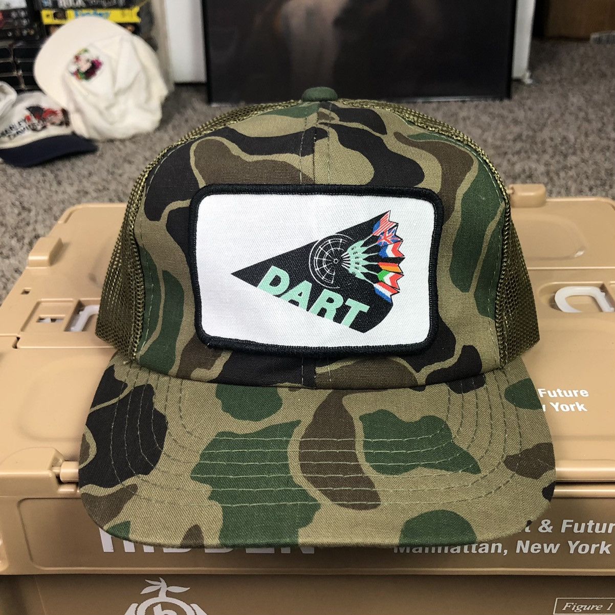 Vintage Vintage YR Camouflage Dart Logo Snapback Trucker Hat Size ONE SIZE - 1 Thumbnail
