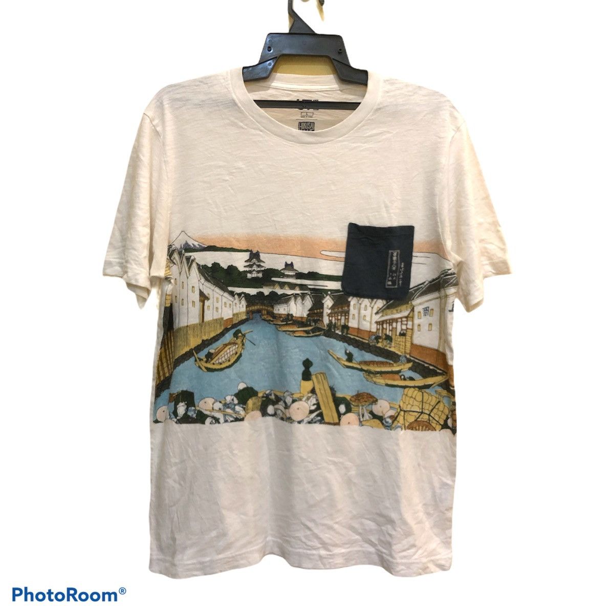 Anime × Japanese Brand × Uniqlo Uniqlo X Hokusai Blue natural printed size L Size US L / EU 52-54 / 3 - 1 Thumbnail