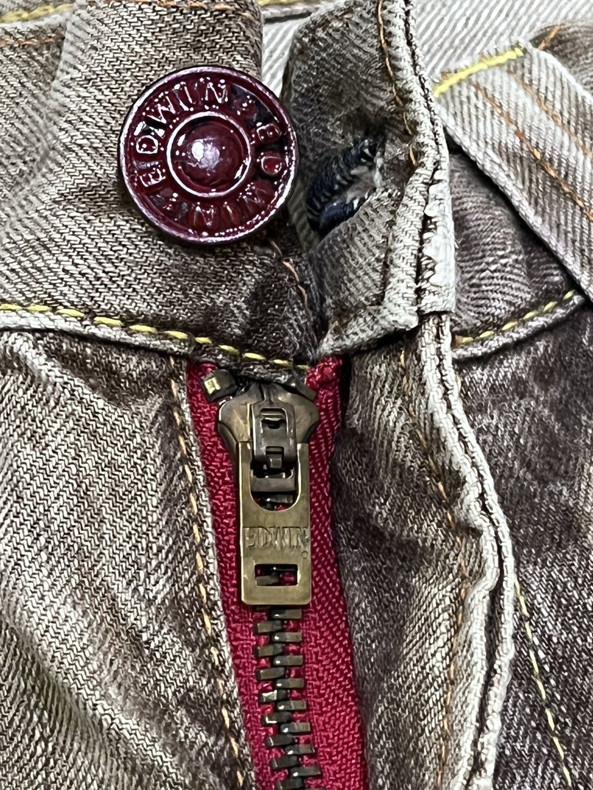 Edwin × Vintage EDWIN JAPAN🔥90’s Distressed Bleach Brown Minimalist Flare💥 Size US 29 - 7 Thumbnail