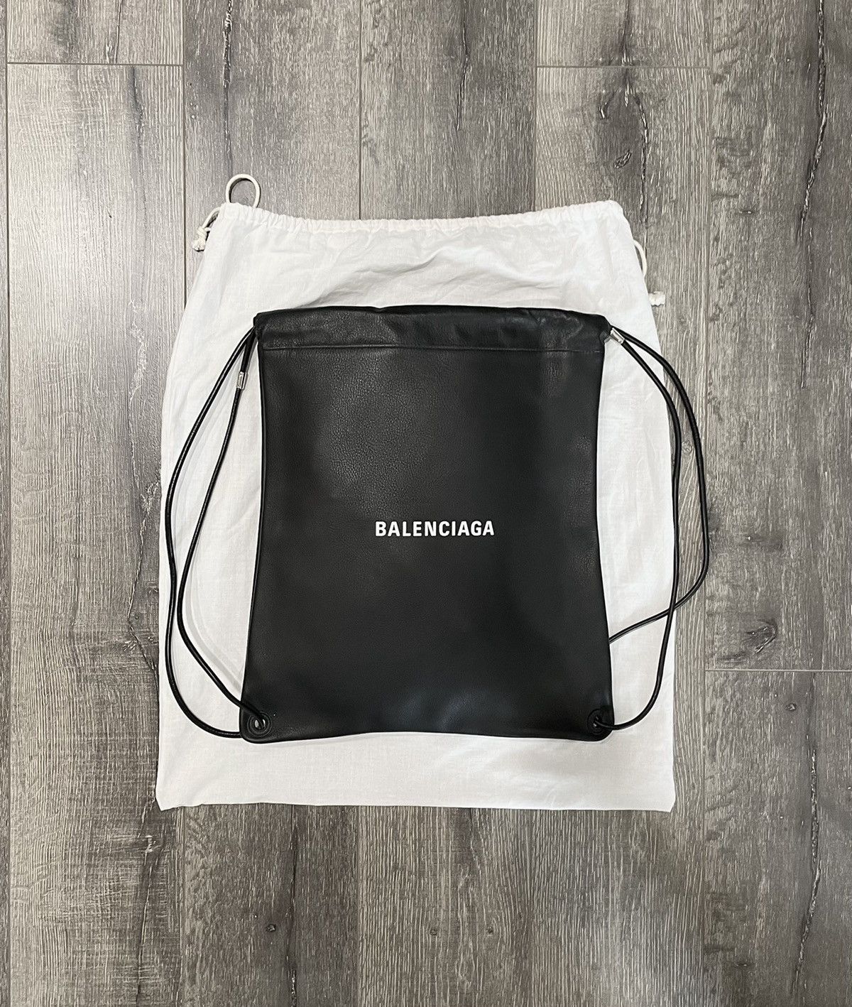 Balenciaga BALENCIAGA Leather Drawstring Backpack Bag Size ONE SIZE - 2 Thumbnail