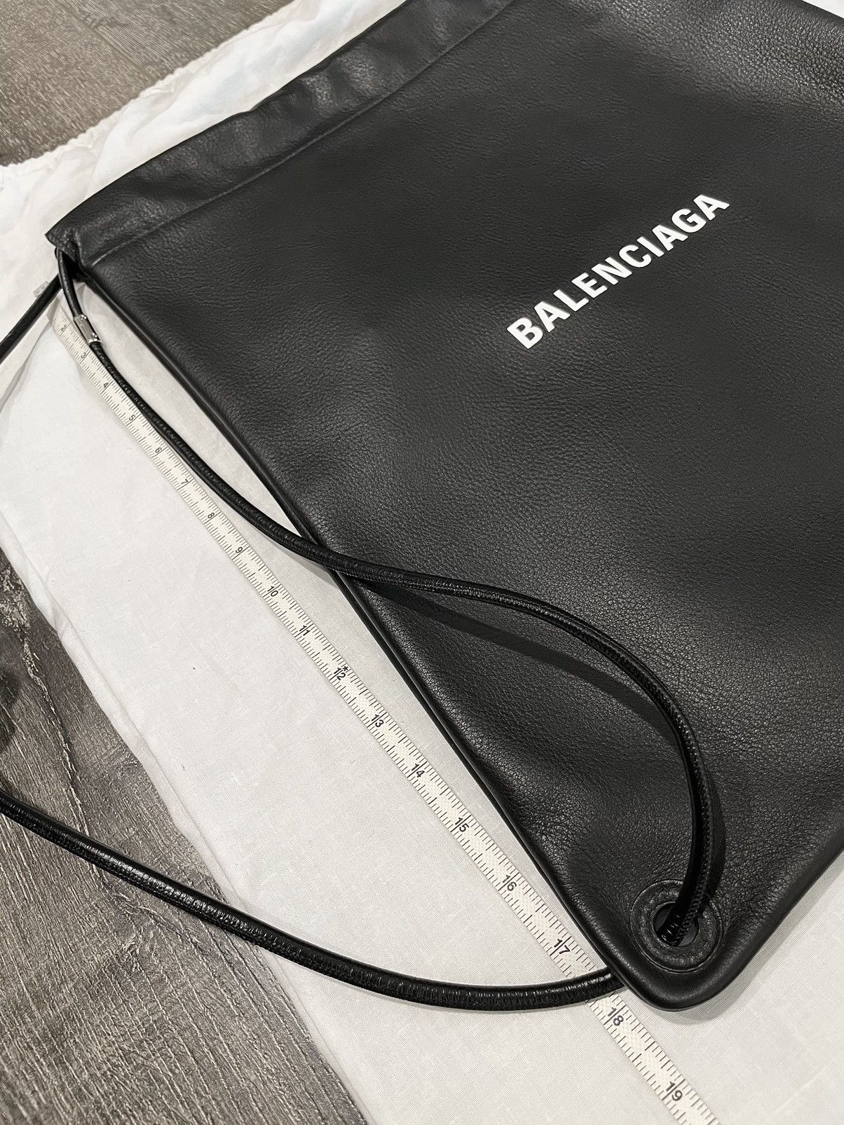 Balenciaga BALENCIAGA Leather Drawstring Backpack Bag Size ONE SIZE - 10 Thumbnail