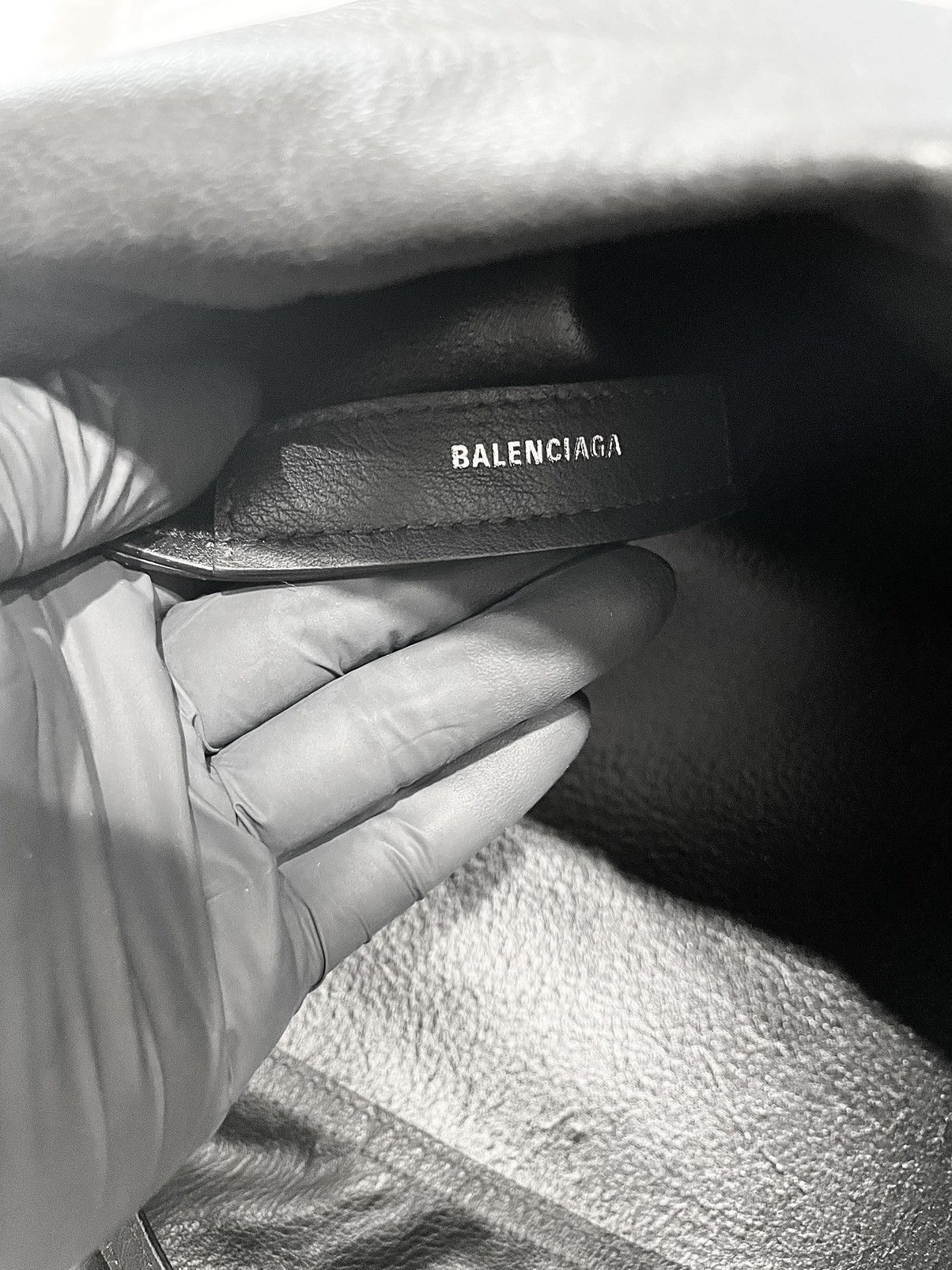 Balenciaga BALENCIAGA Leather Drawstring Backpack Bag Size ONE SIZE - 6 Thumbnail
