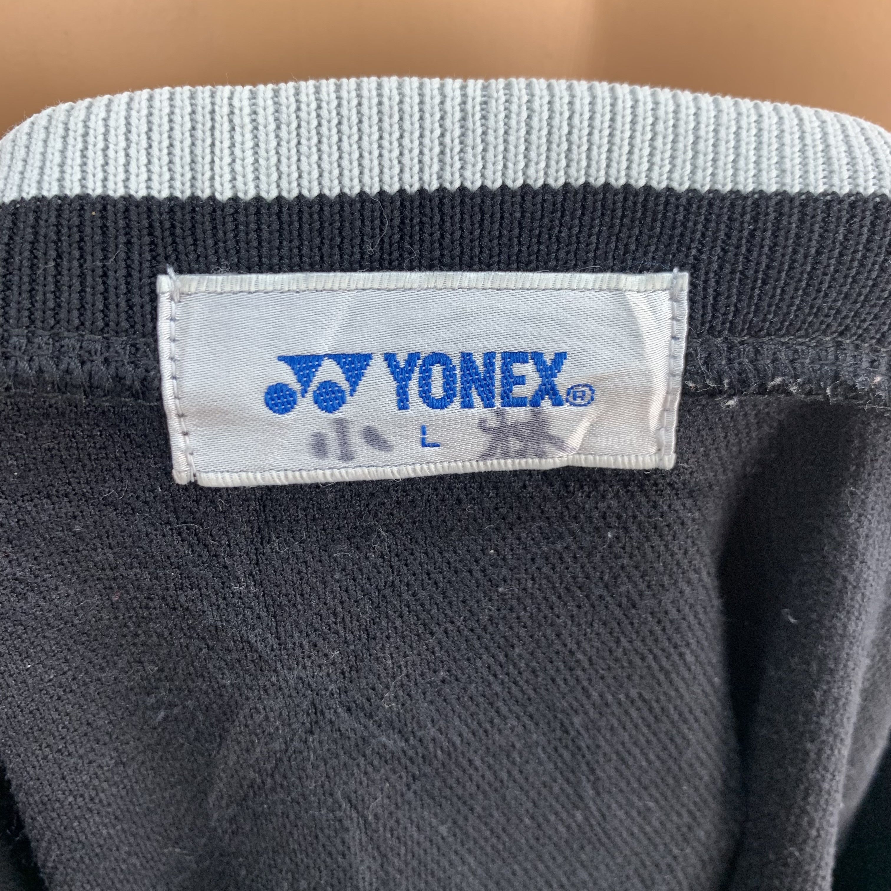 Vintage Vintage Yonex Badminton Sweater #3568-70 Size US L / EU 52-54 / 3 - 5 Thumbnail