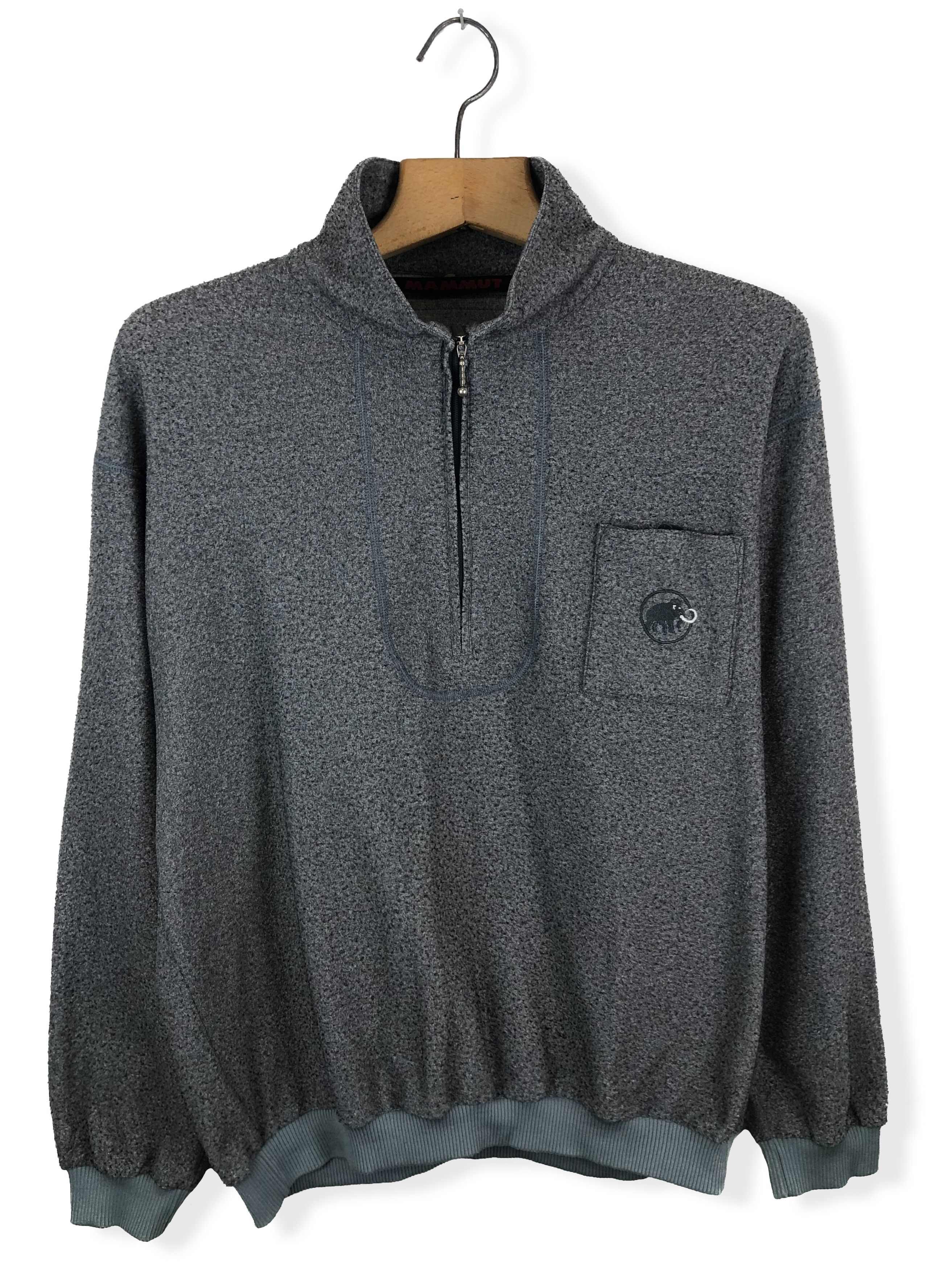 90s Vintage MAMMUT 1-3 Zip Grey Fleece M214