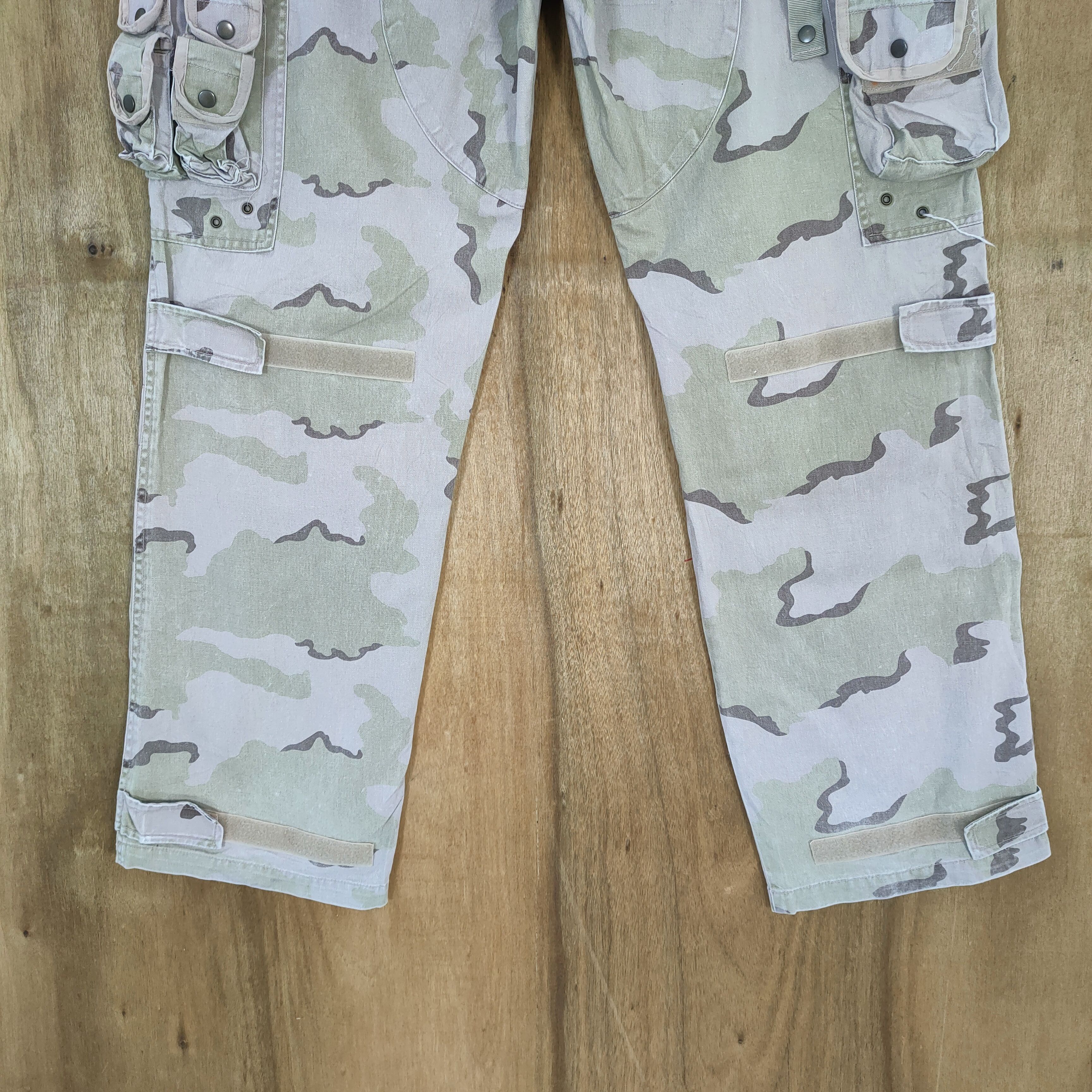Vintage VINTAGE TROUSERS MAN CAMO MILITARY WAIST BAG CARGO PANTS Size US 36 / EU 52 - 6 Thumbnail