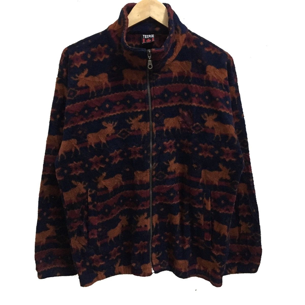 Teepee Sports × Vintage VINTAGE TEEPEE CANADA ANIMAL ABSTRACT DESIGN FLEECE SWEATER Size US M / EU 48-50 / 2 - 1 Thumbnail