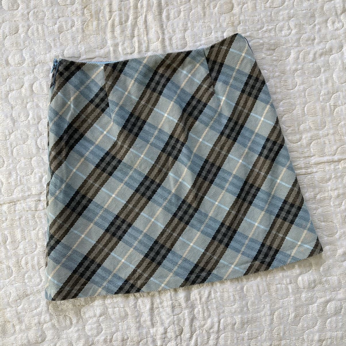 Burberry AUTHENTIC BURBERRY NOVA BLUE NOVA CHECK SEXY SKIRT Size 36" / US 14 / IT 50 - 1 Thumbnail