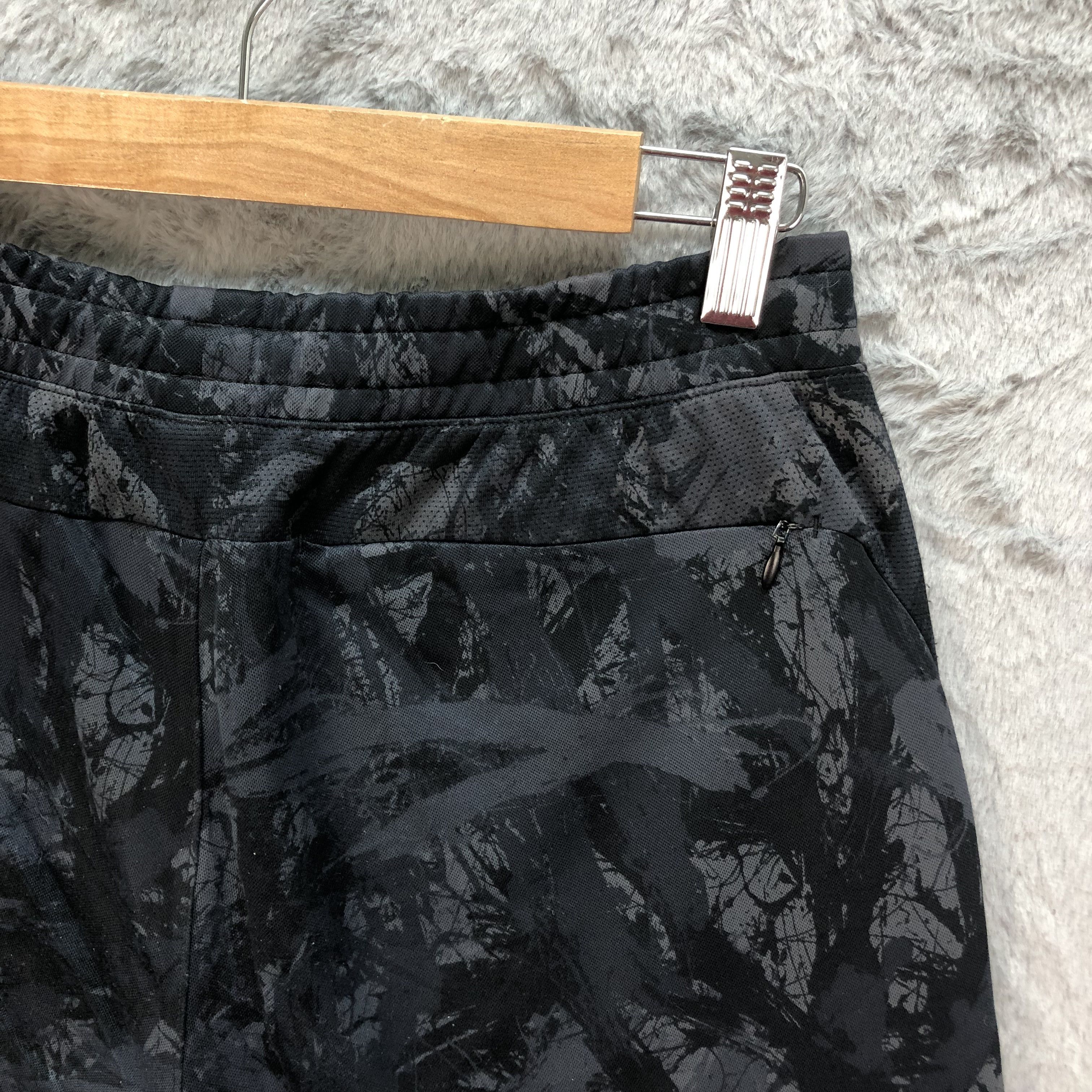 Japanese Brand Uniqlo Nice Art Designs Shorts Pant #6212-54 Size US 30 / EU 46 - 11 Thumbnail