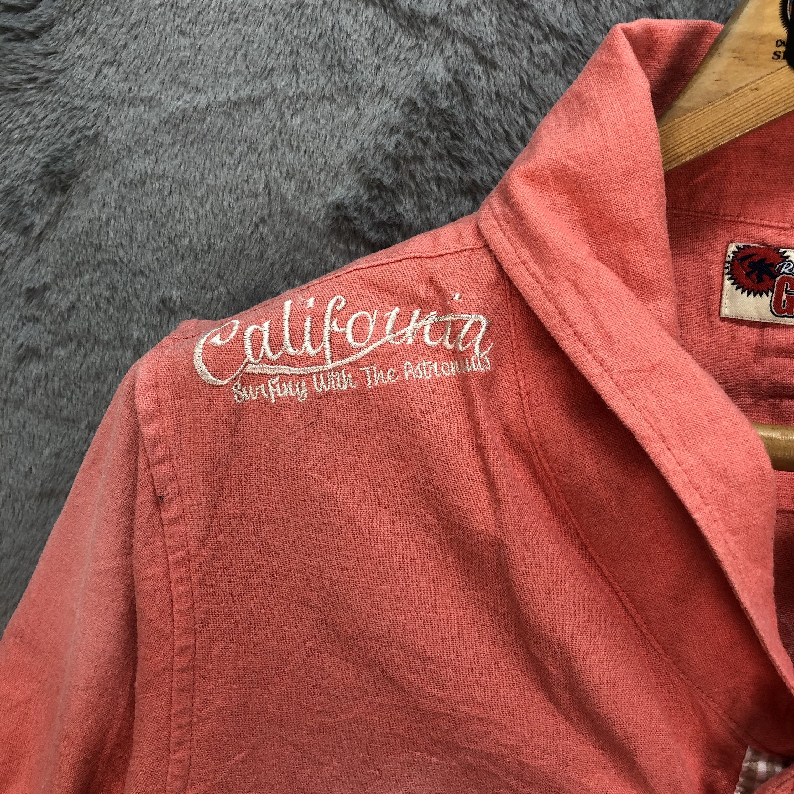 Gotcha Gotcha Master of Surfing Orange Button Ups Shirt #6190-52 Size US M / EU 48-50 / 2 - 3 Thumbnail