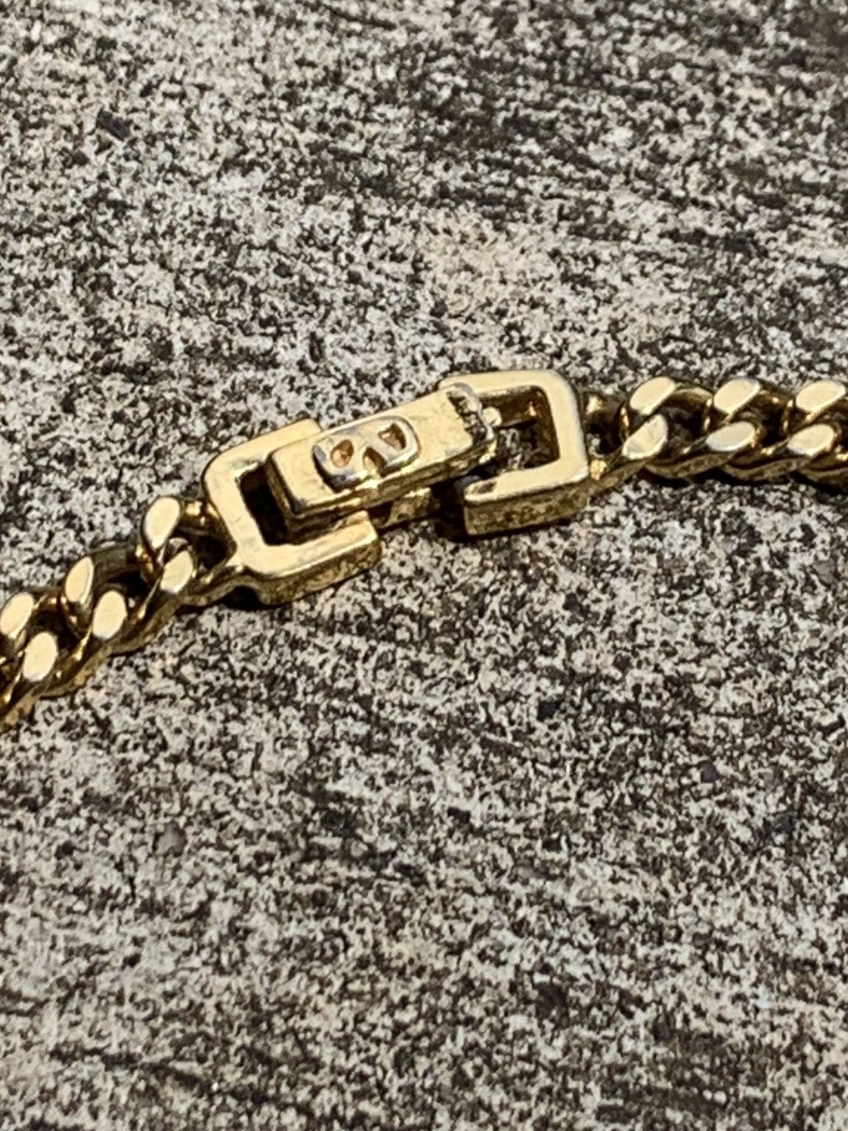 Valentino VINTAGE VALENTINO GARAVANI GOLD PLATED BRACELET Size ONE SIZE - 2 Thumbnail